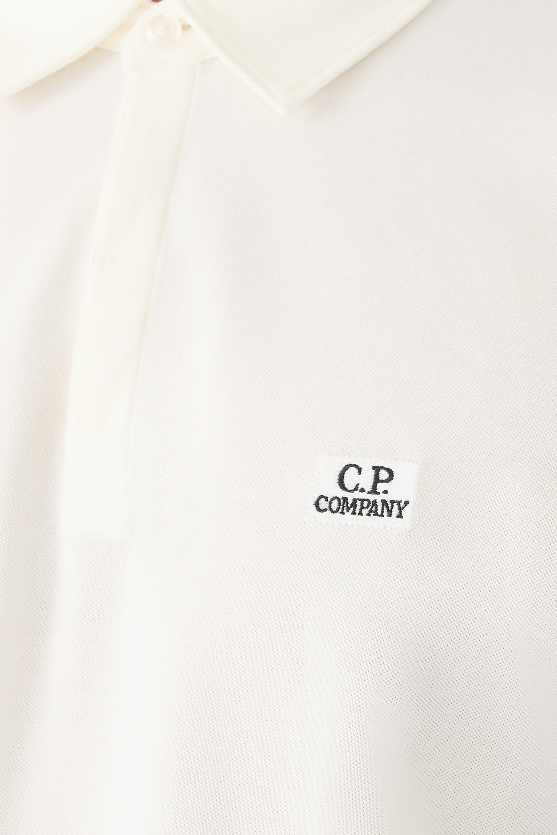 قميص بولو مطاطي بيكيه