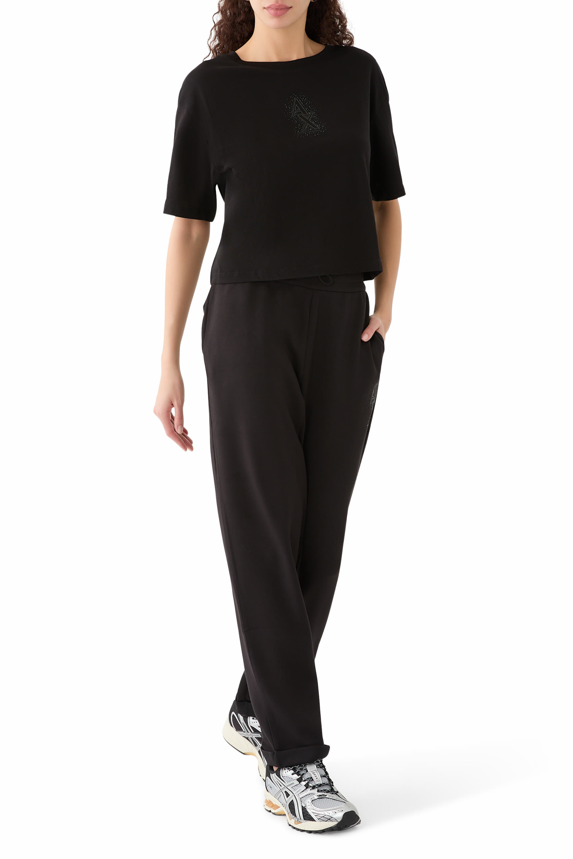 تيشيرت بشعار الماركة