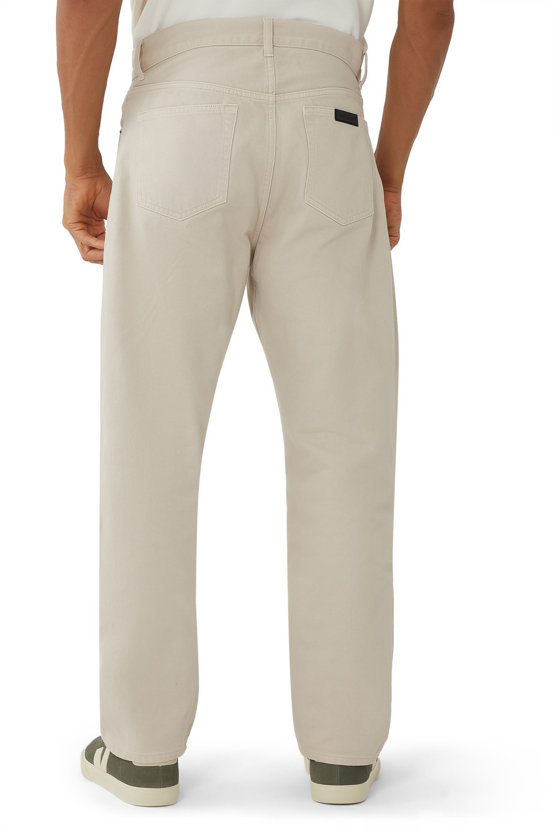 بنطال جينز بخمسة جيوب