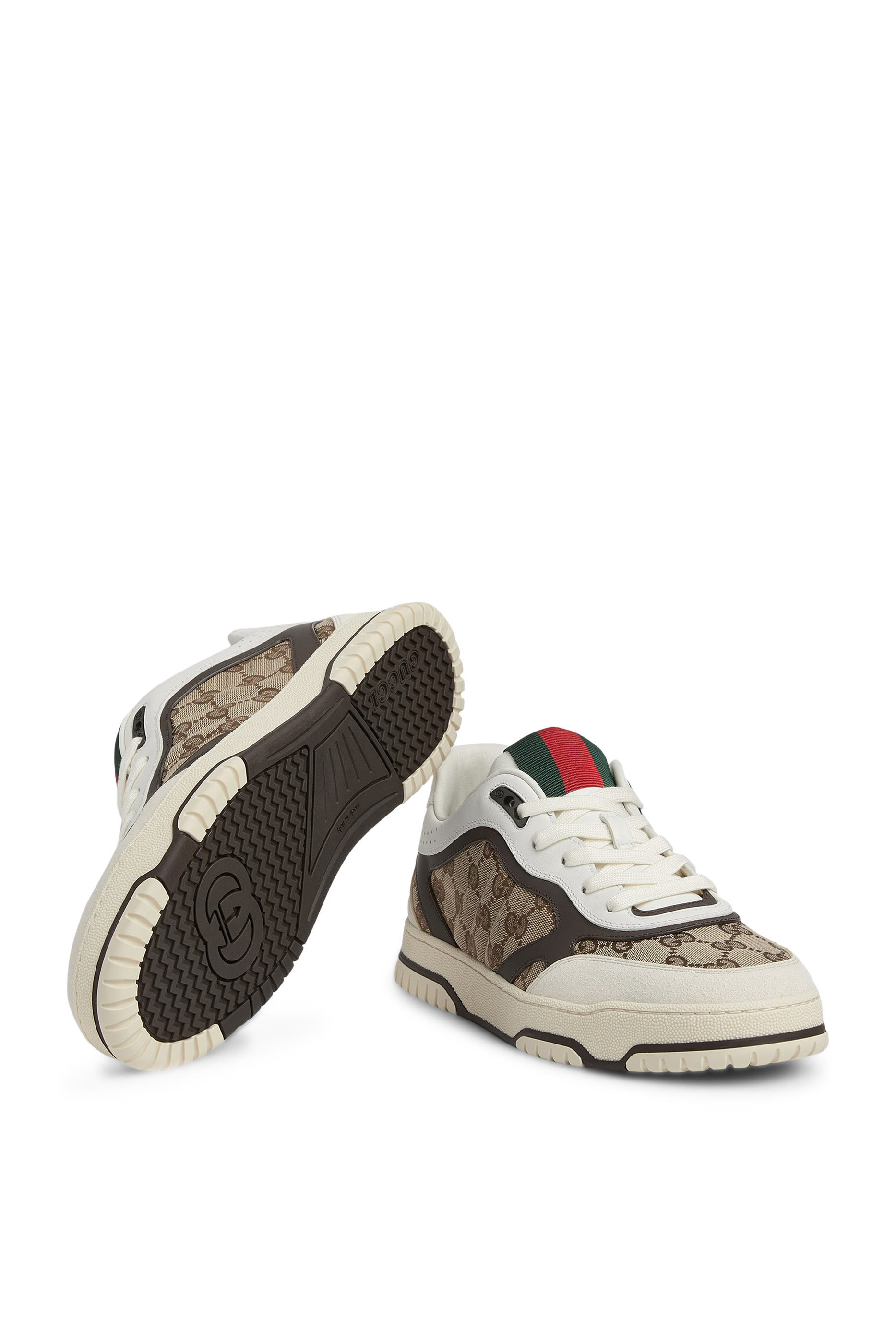 سنيكرز ري-ويب