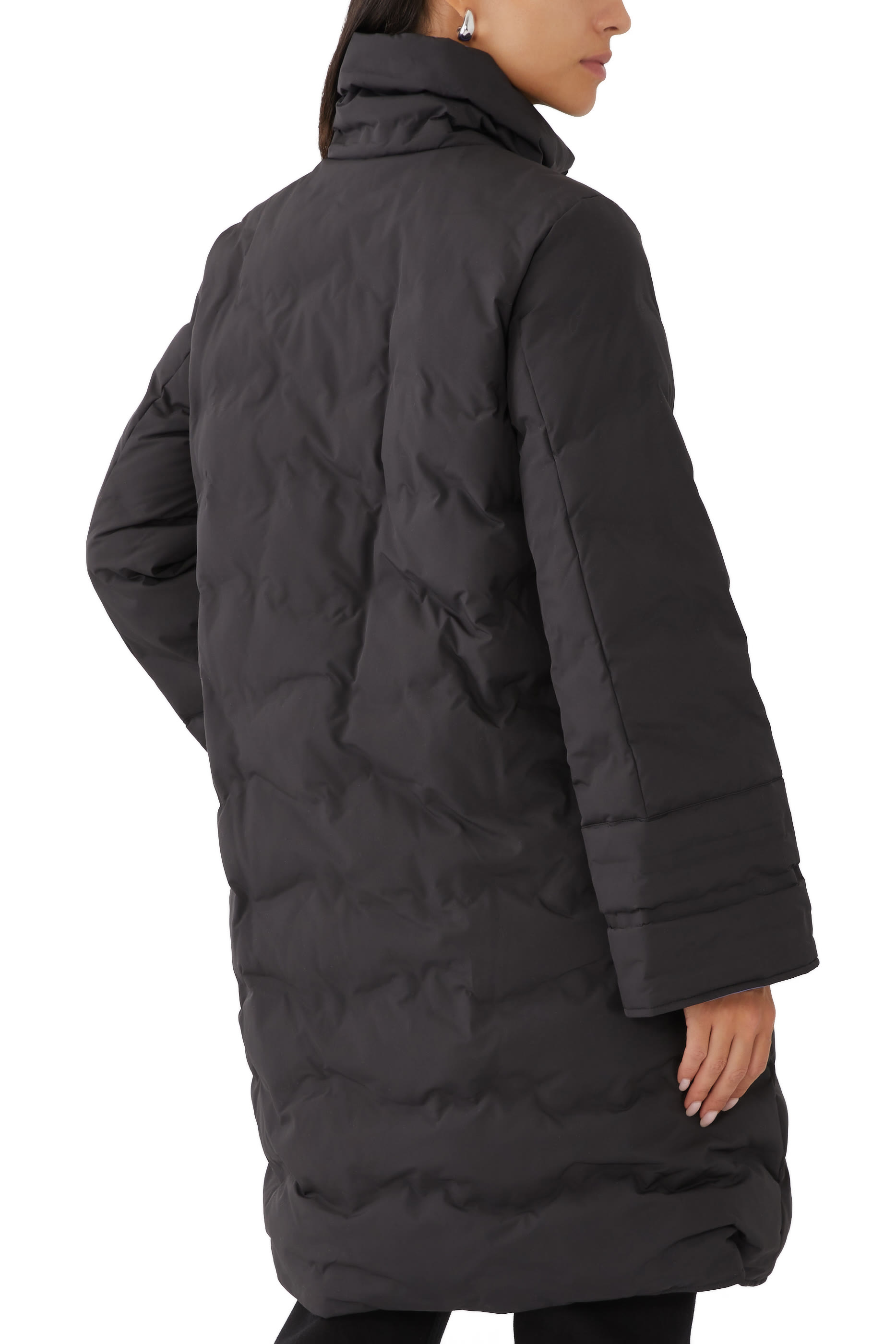 معطف او تي دابليو بوجهين وتصميم مبطن