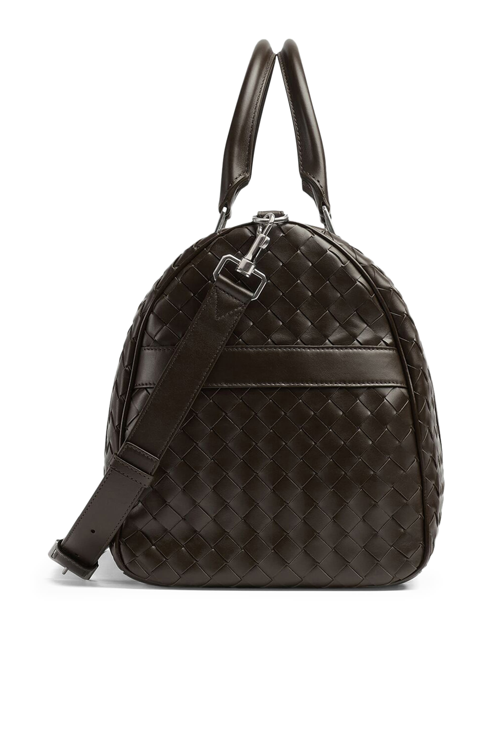 حقيبة دافل بتصميم مجدول