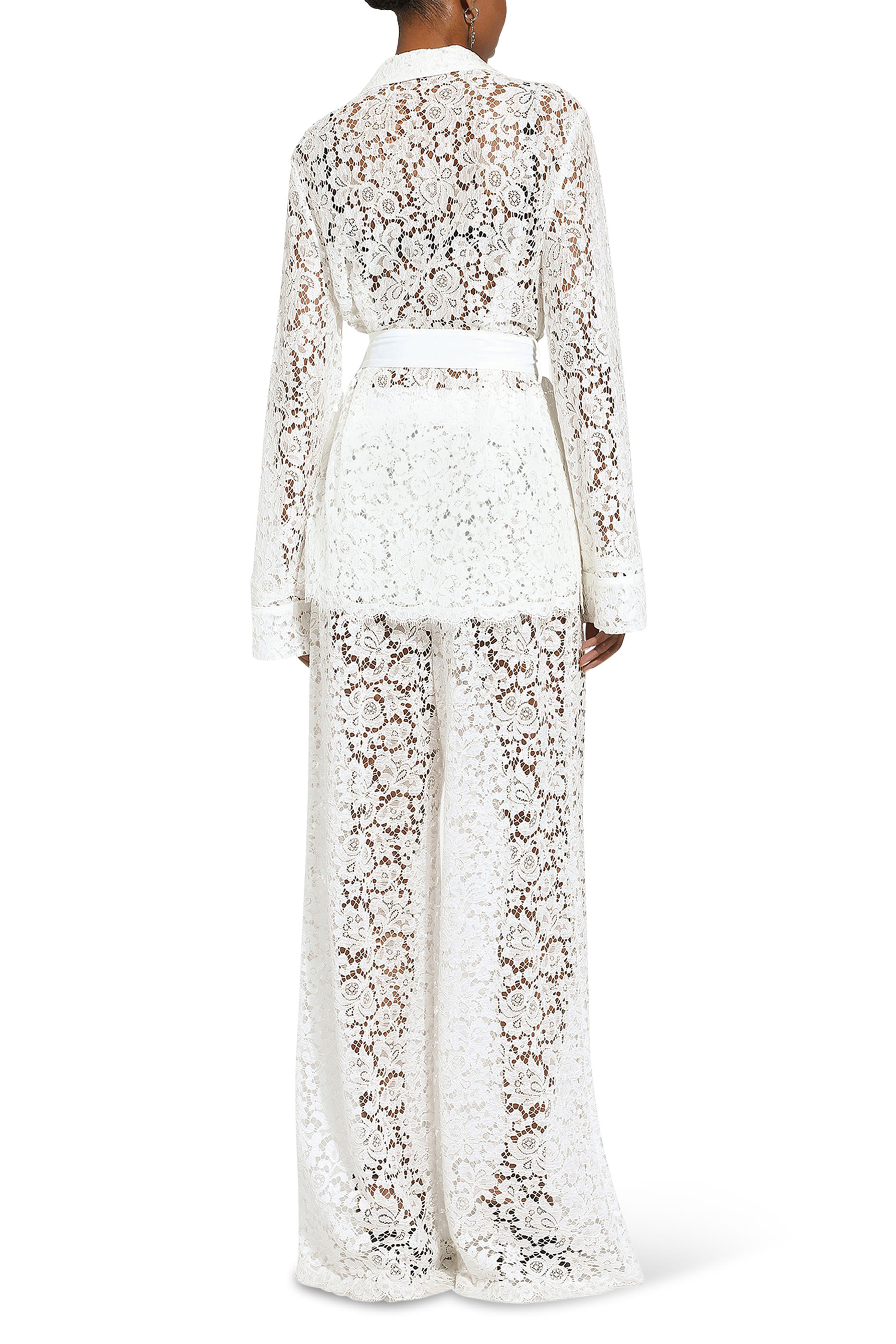 بنطال كوردونيتو بقصة واسعة ونقشة أزهار دانتيل