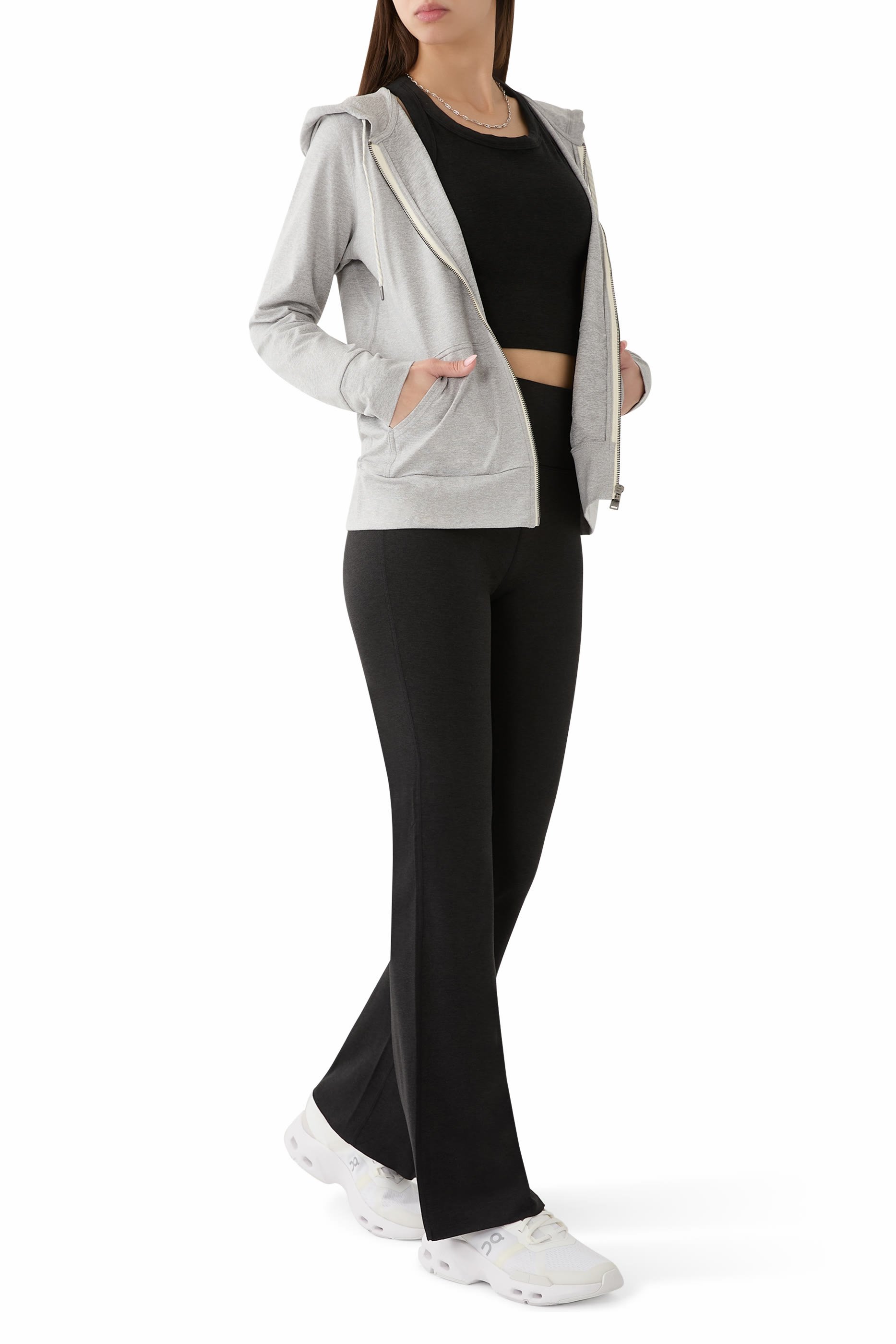 بلوزة إيليفيشن ريسرباك