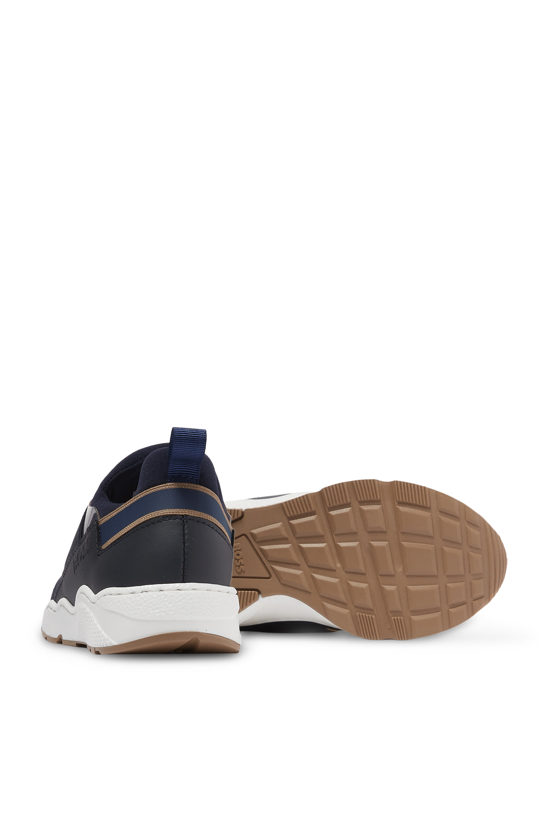 سنيكرز سهل الإرتداء بشعار الماركة للأطفال