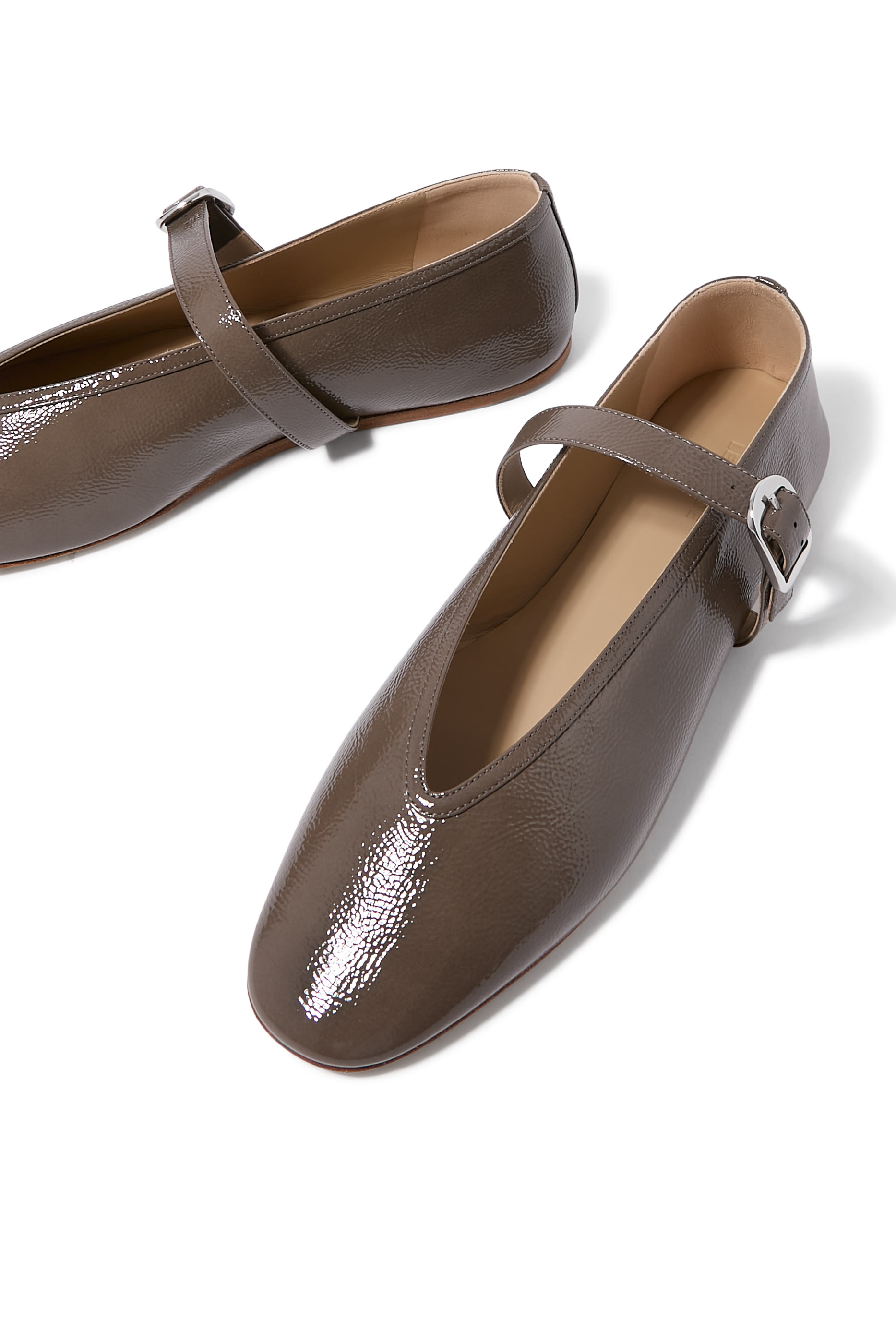 حذاء ستيلا سهل الارتداء