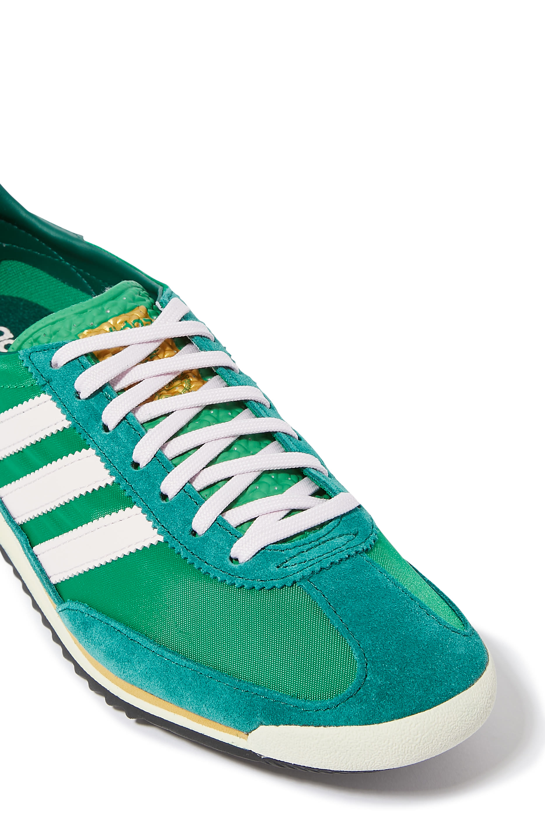 سنيكرز اس إل 72 دابليو