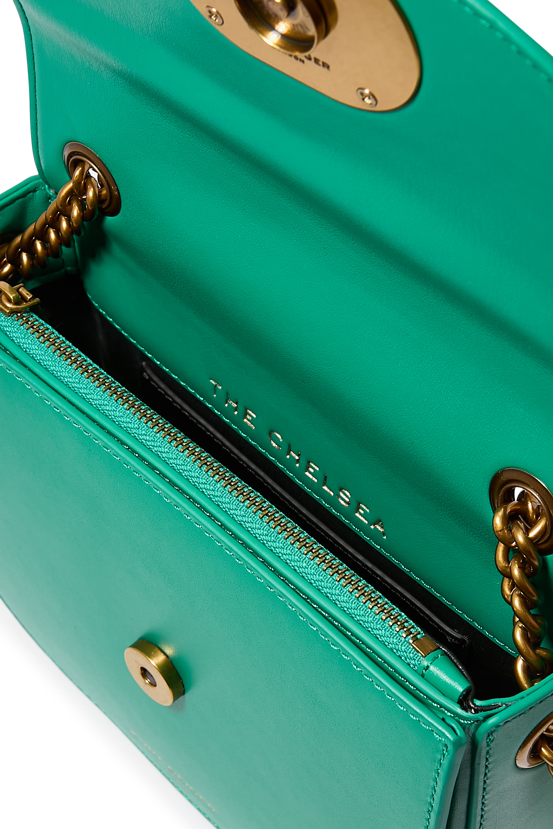 حقيبة تشيلسيا صادل