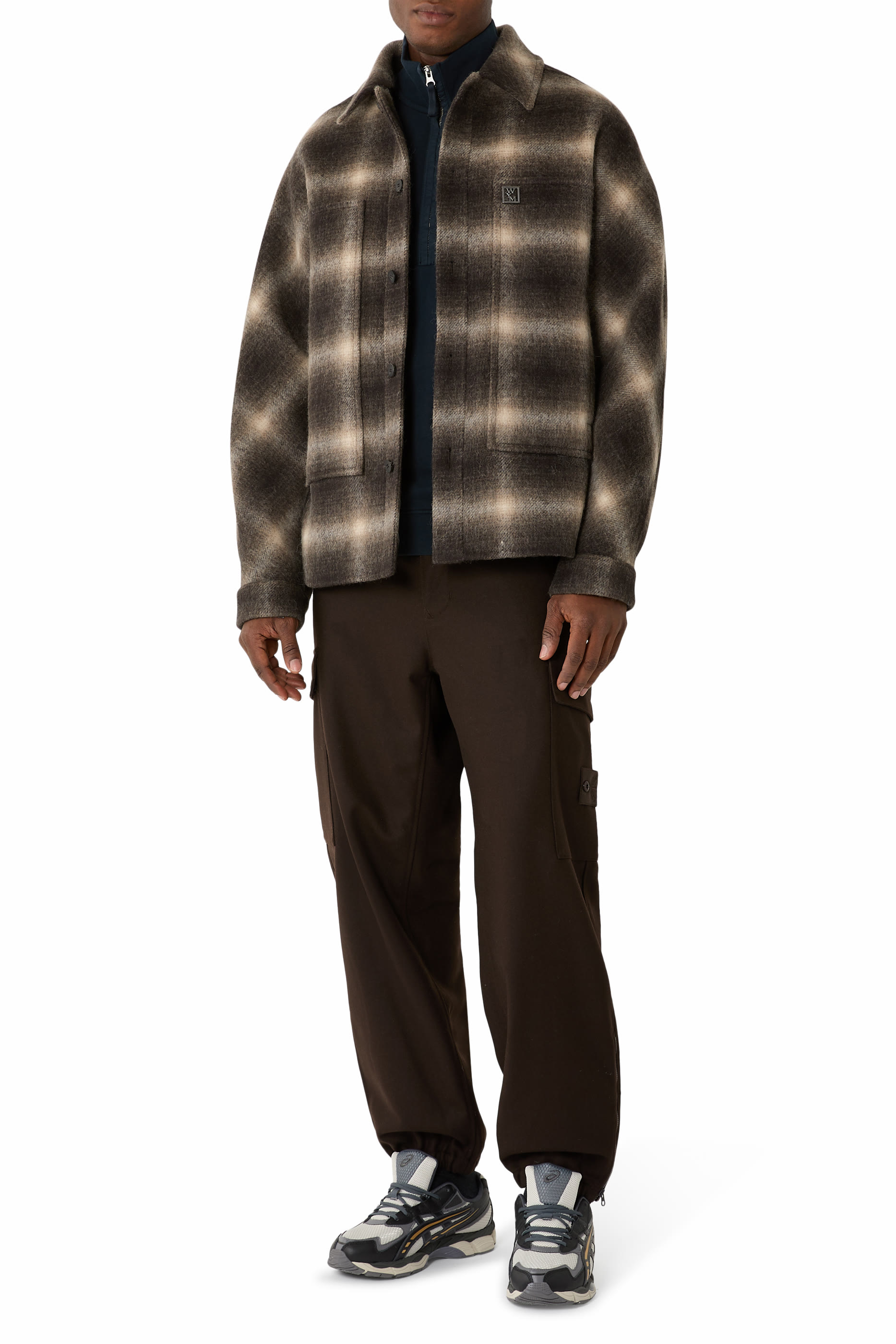 بنطال كارغو بقصة واسعة