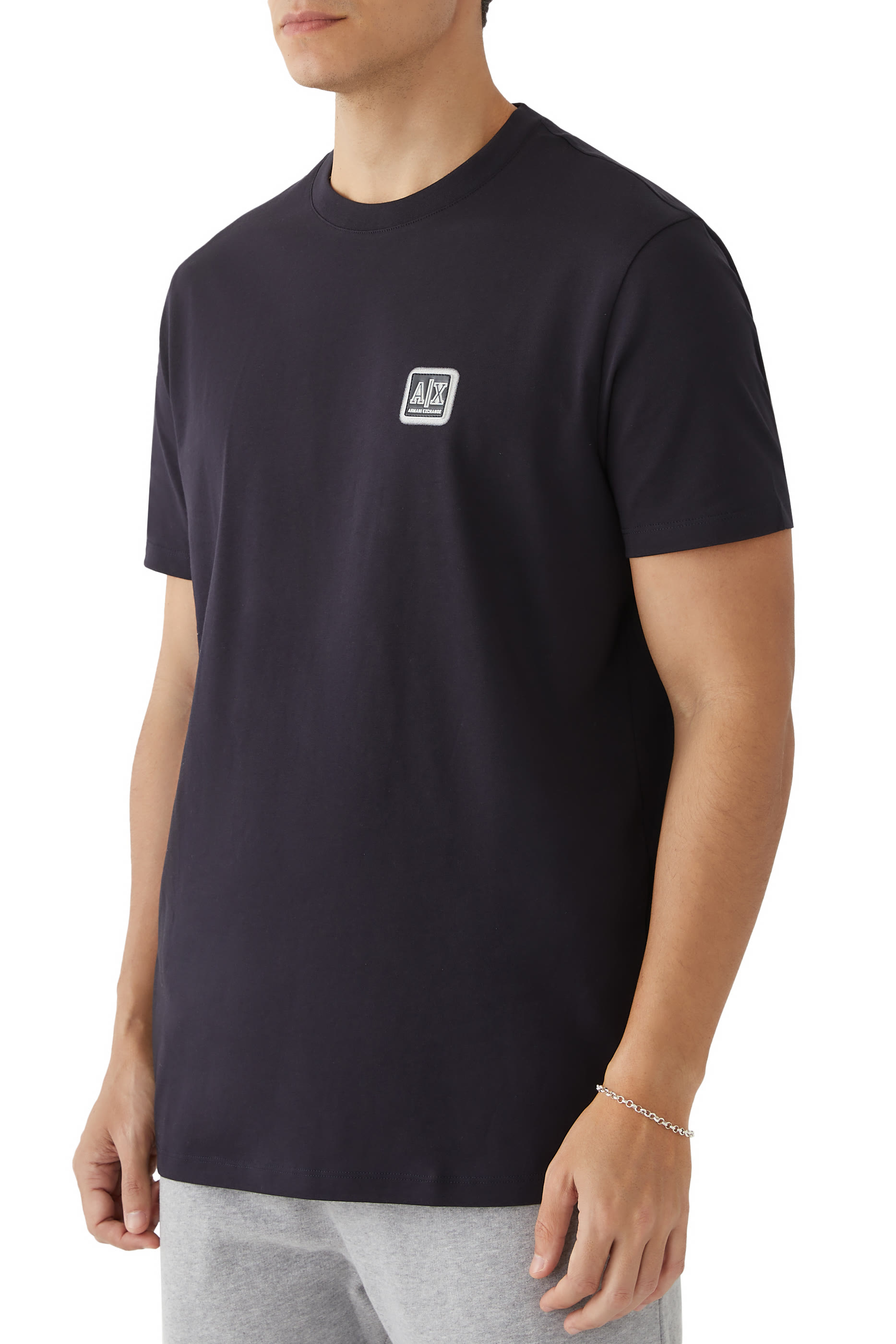 تيشيرت بشعار الماركة جيرسيه