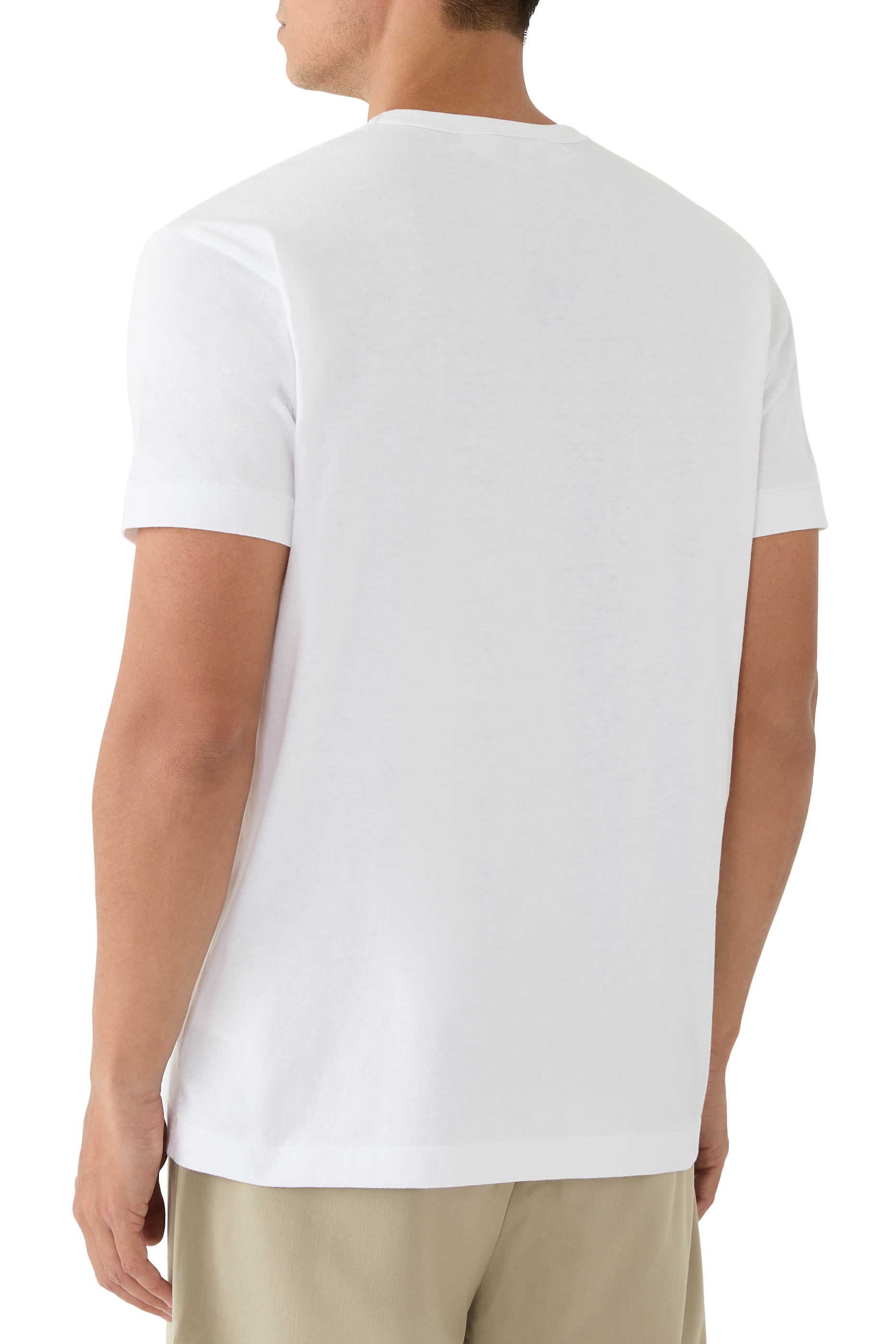 تيشيرت بطبعة قلب