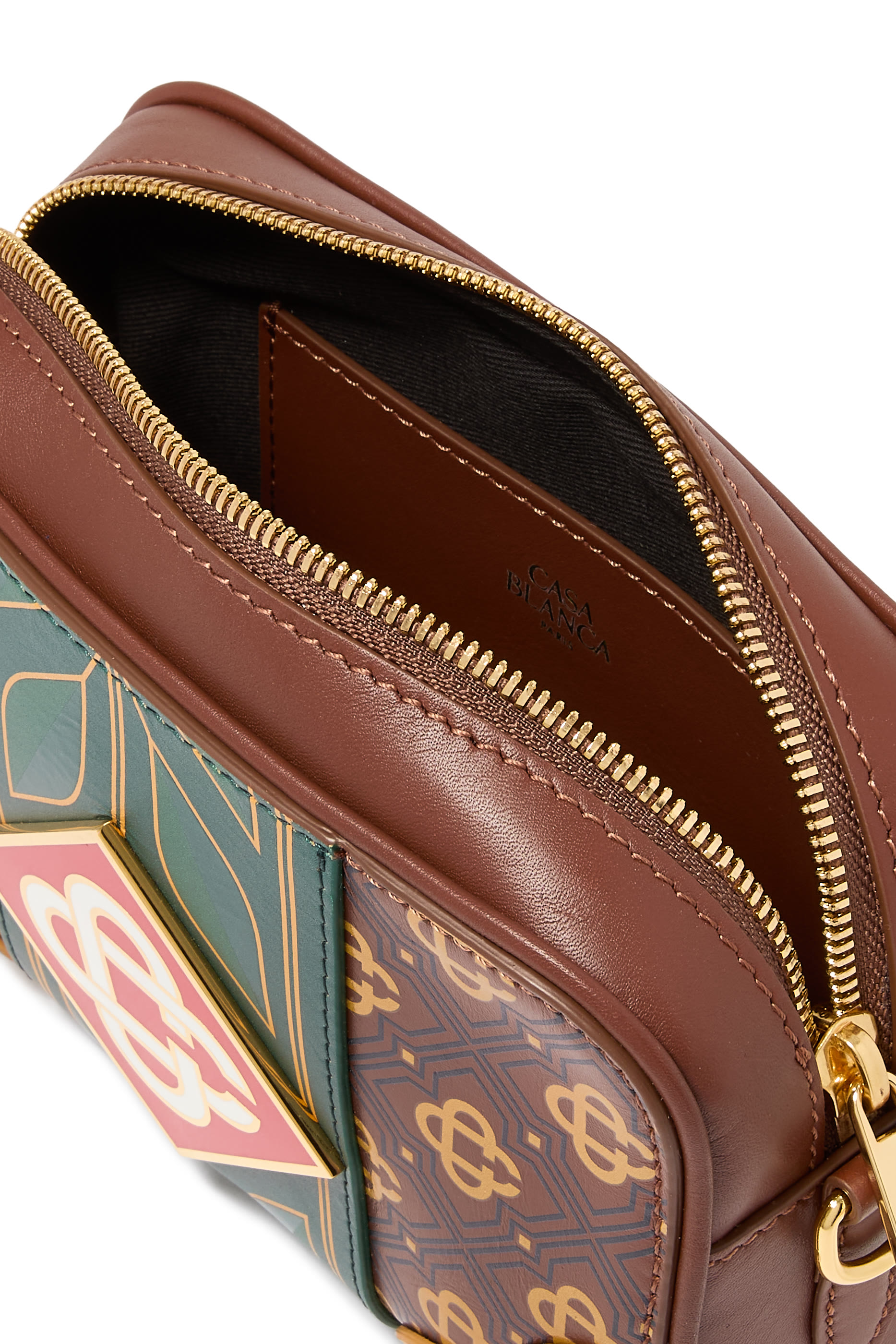 حقيبة كروس بودي بحرف شعار الماركة