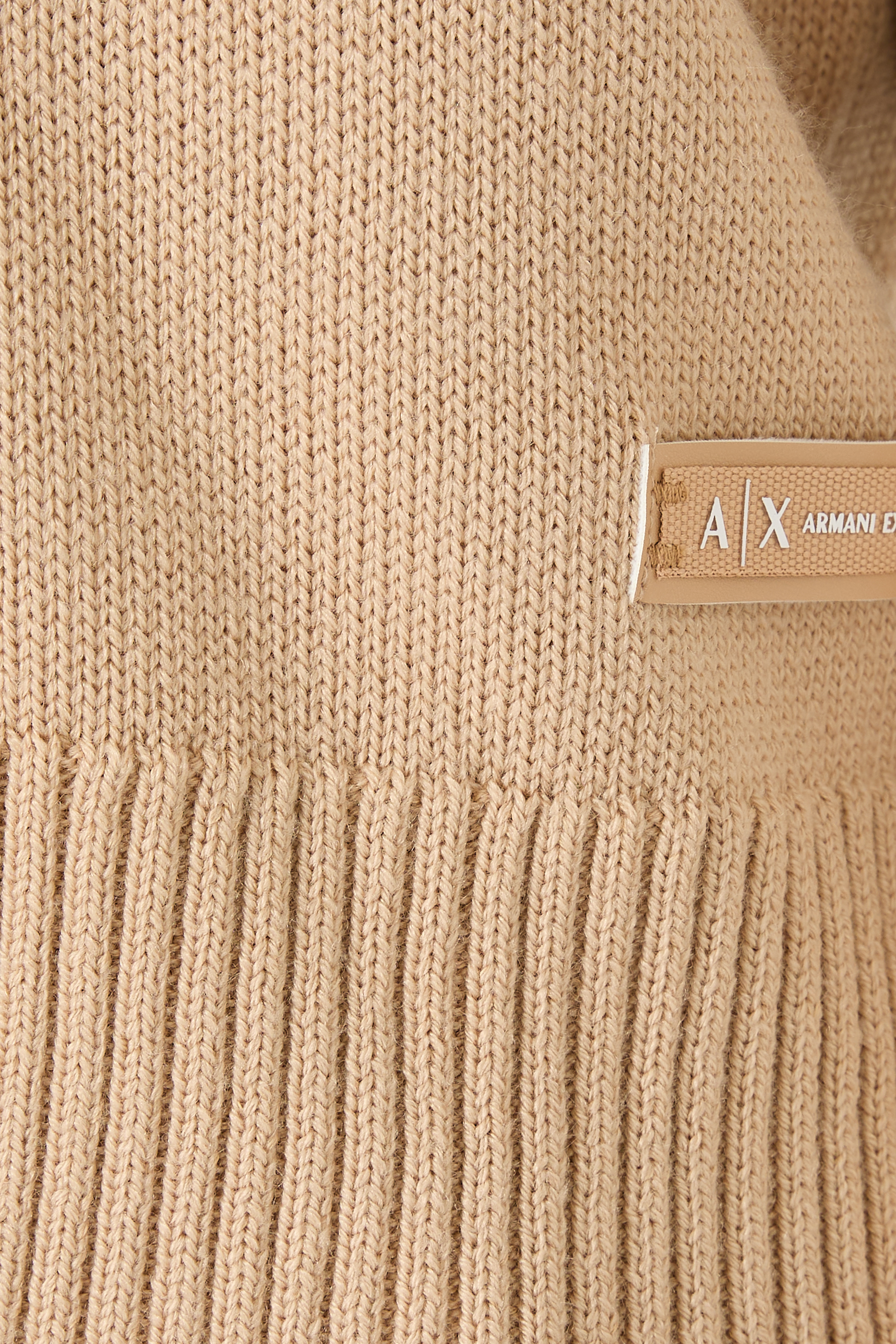 كنزة كوزي لاب بياقة V