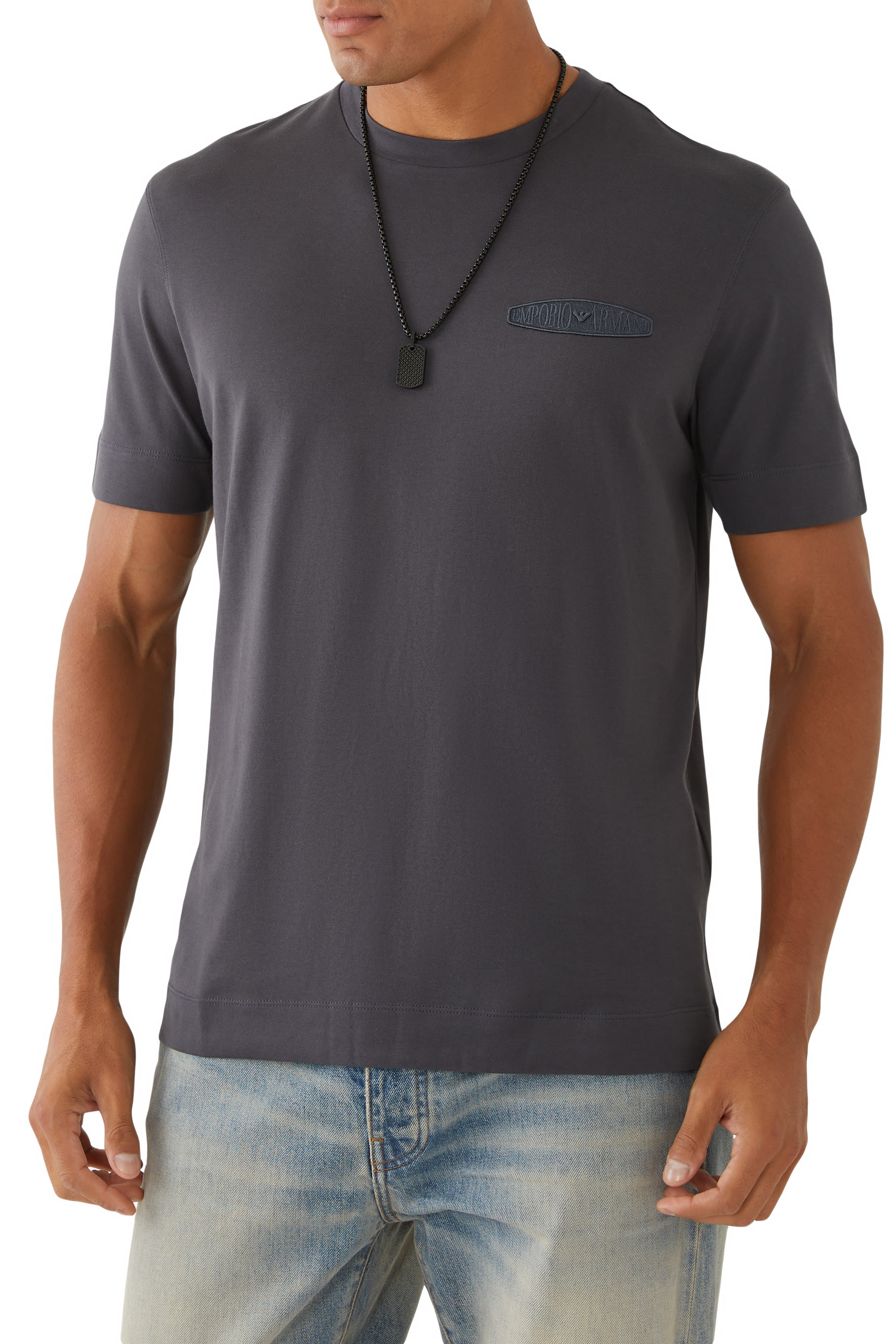 تيشيرت مطرز بحروف شعار الماركة مايكرو قطن