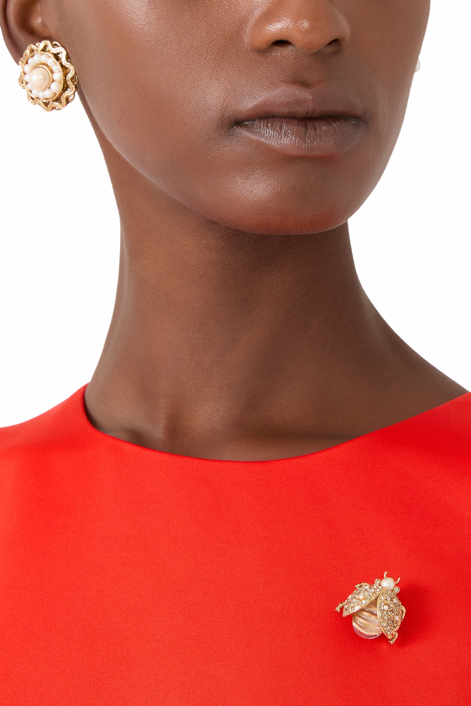 بروش بتصميم دعسوقة نحاس مطلي بالذهب