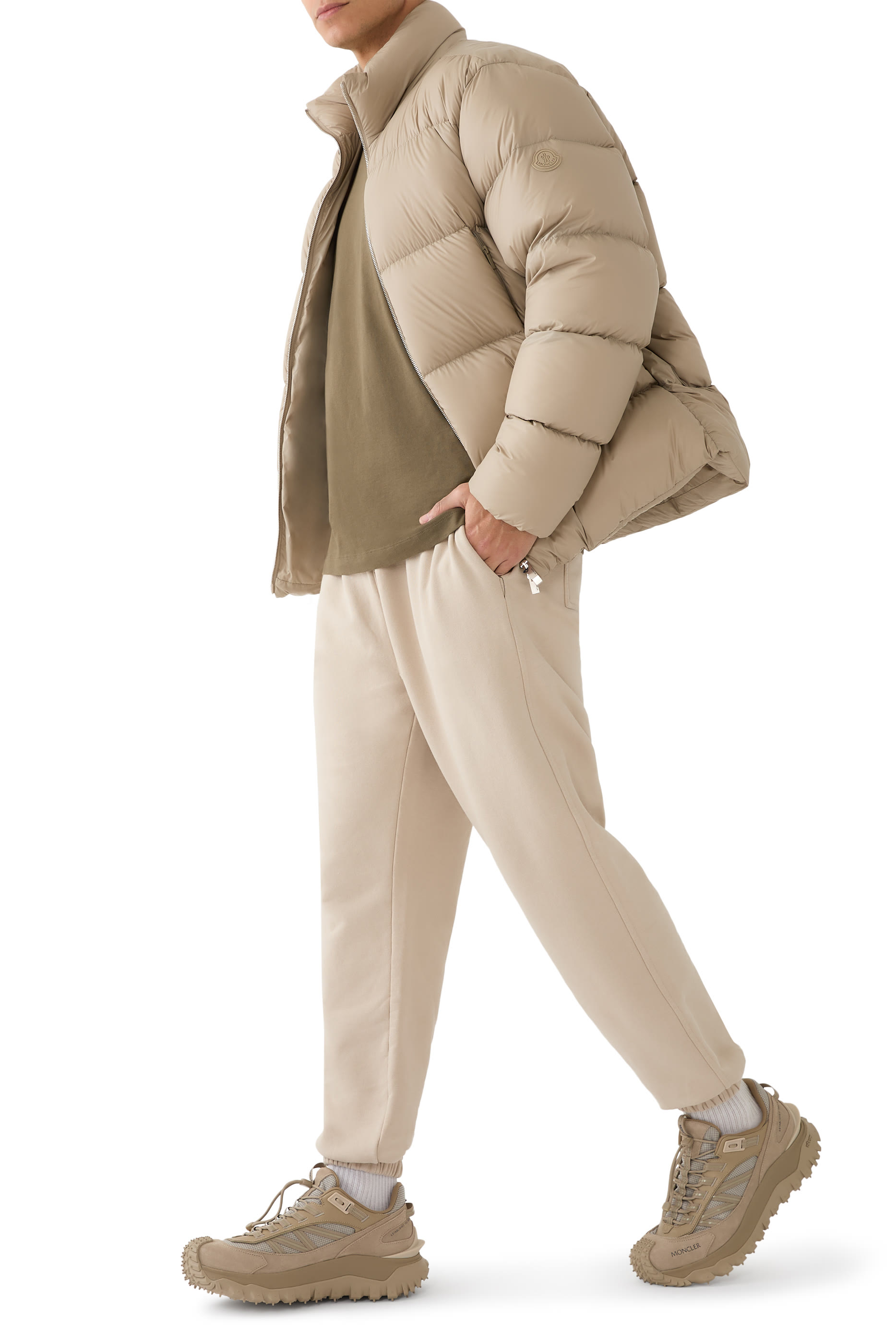 جاكيت تارن قصير مبطن بالزغب