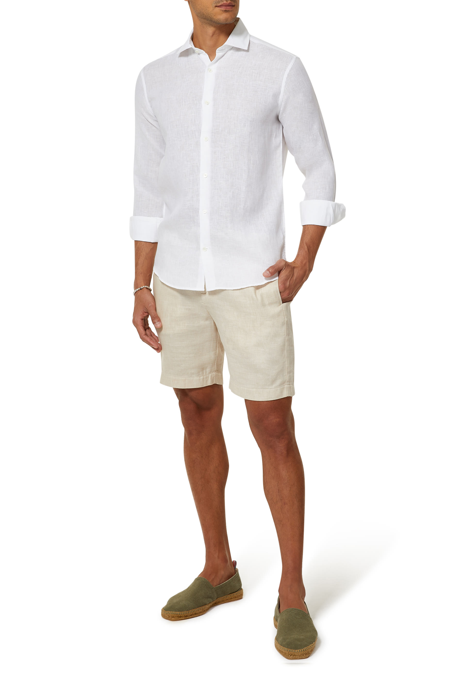 قميص كتان بأكمام طويلة