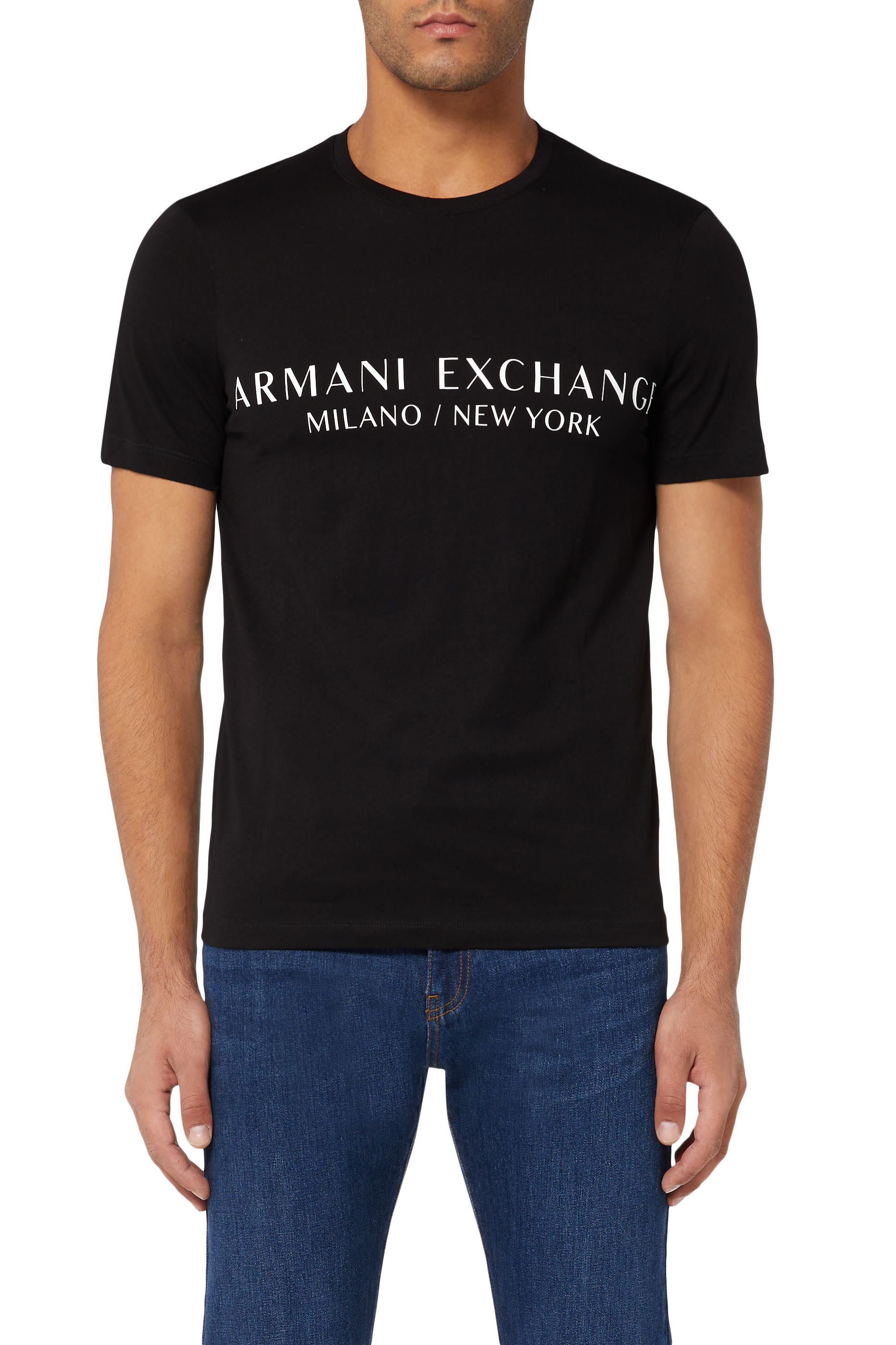 تيشيرت بشعار الماركة كلاسيكي