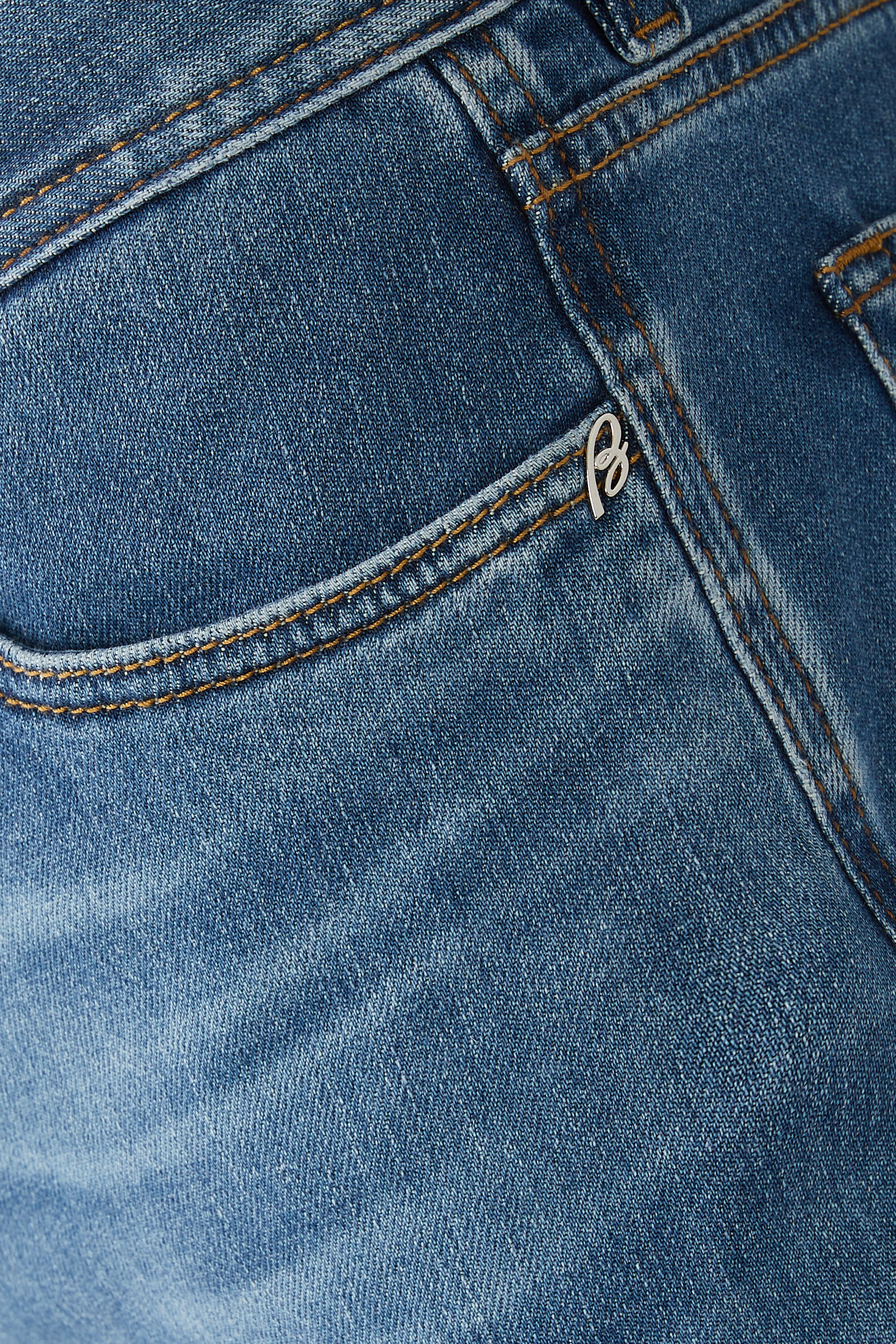 بنطال دنيم بقصة ساق مستقيمة