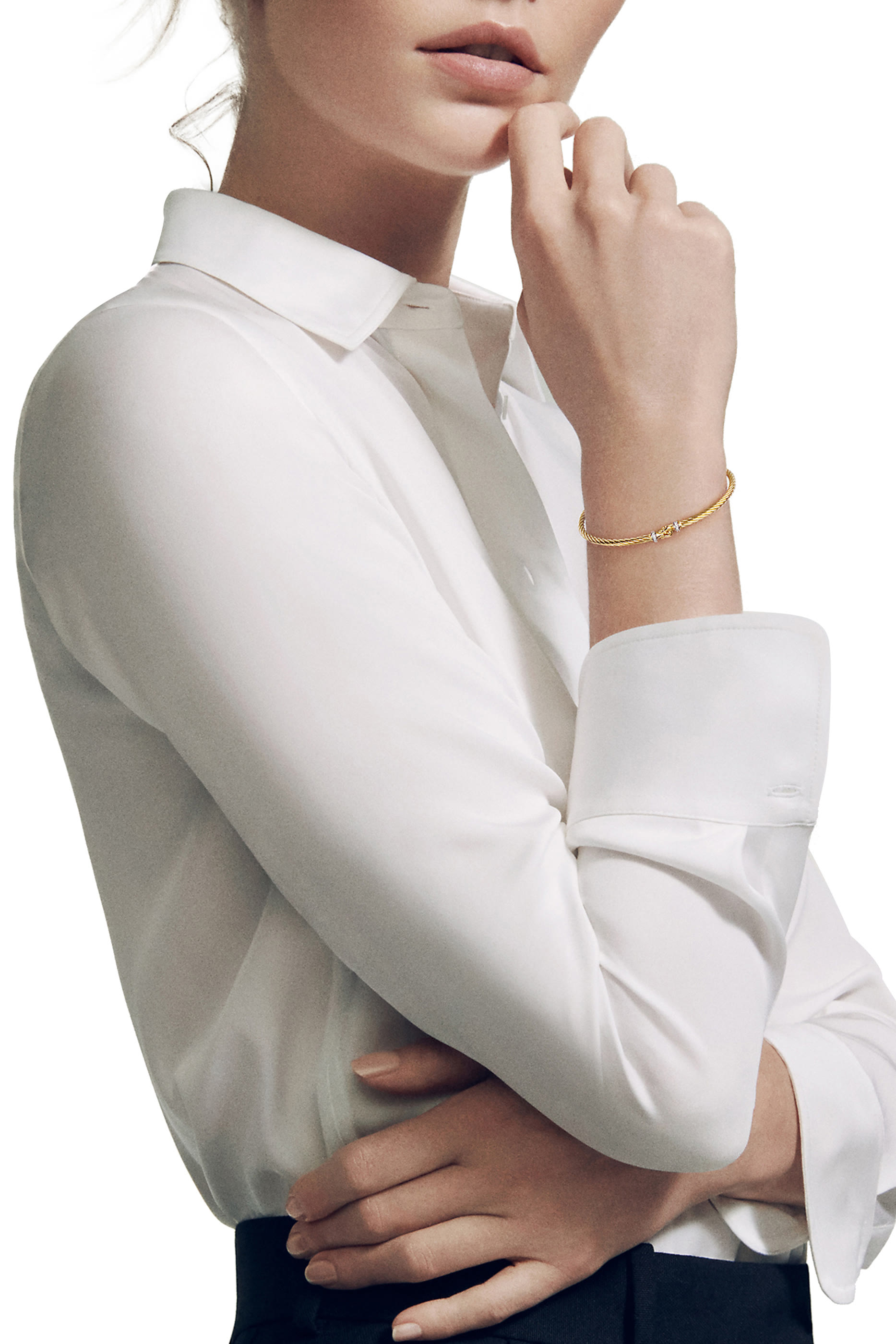 سوار كابل بمشبك مرصع بالماس ذهب عيار 18