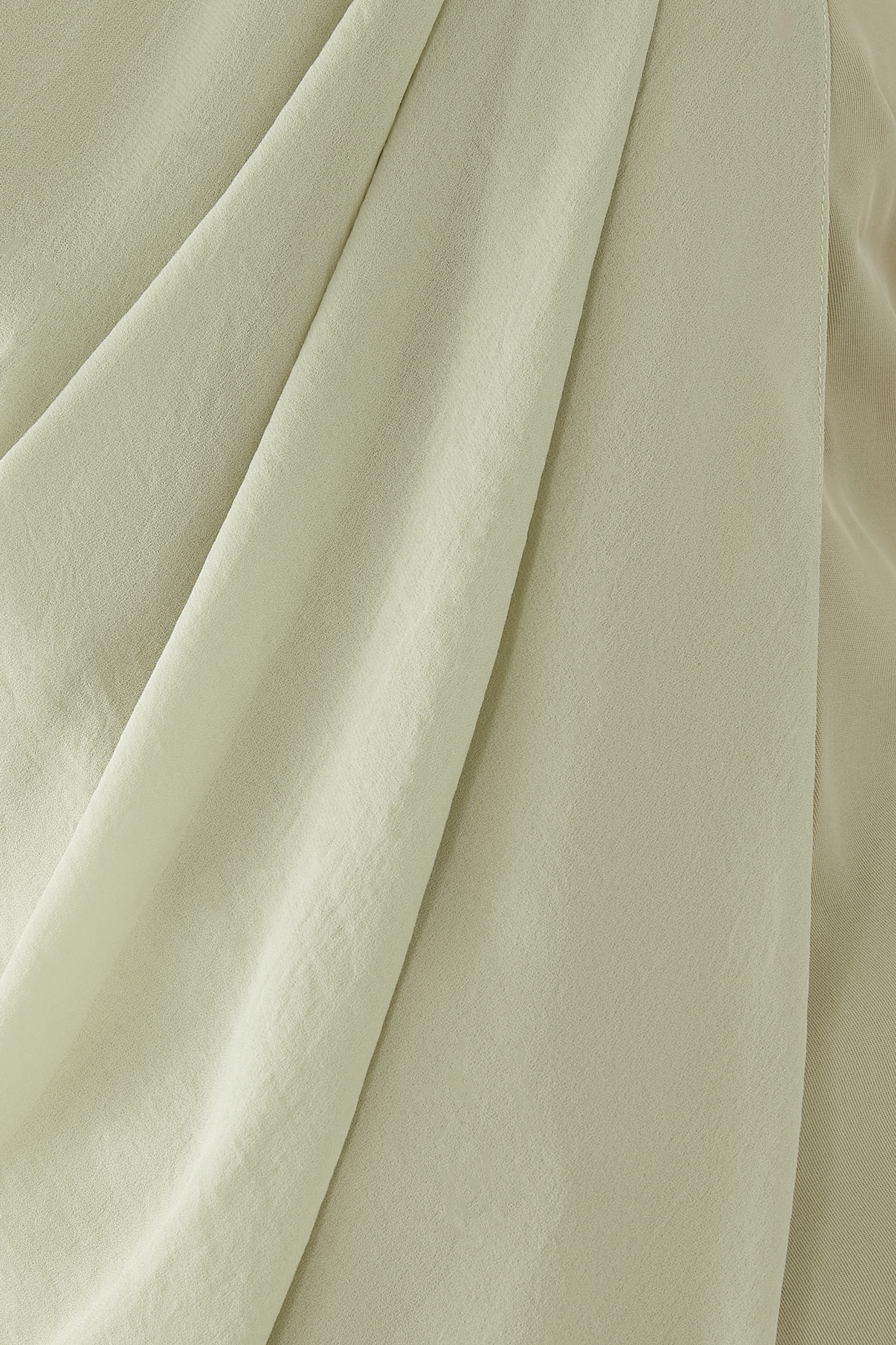 بلوزة راي بوشاح