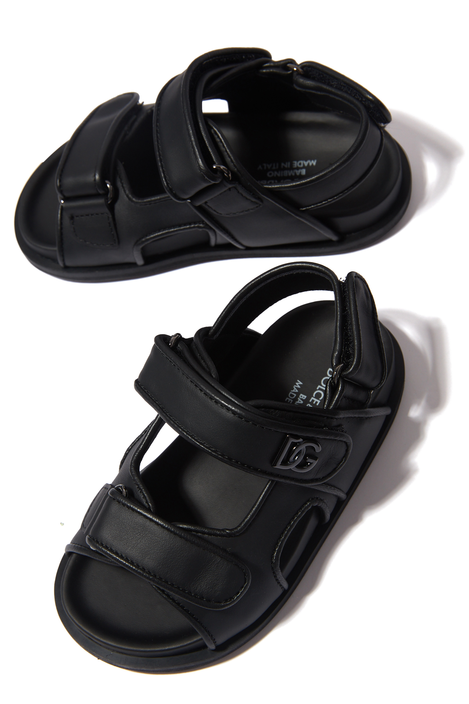 صندل للأطفال بشعار الماركة جلد عجل