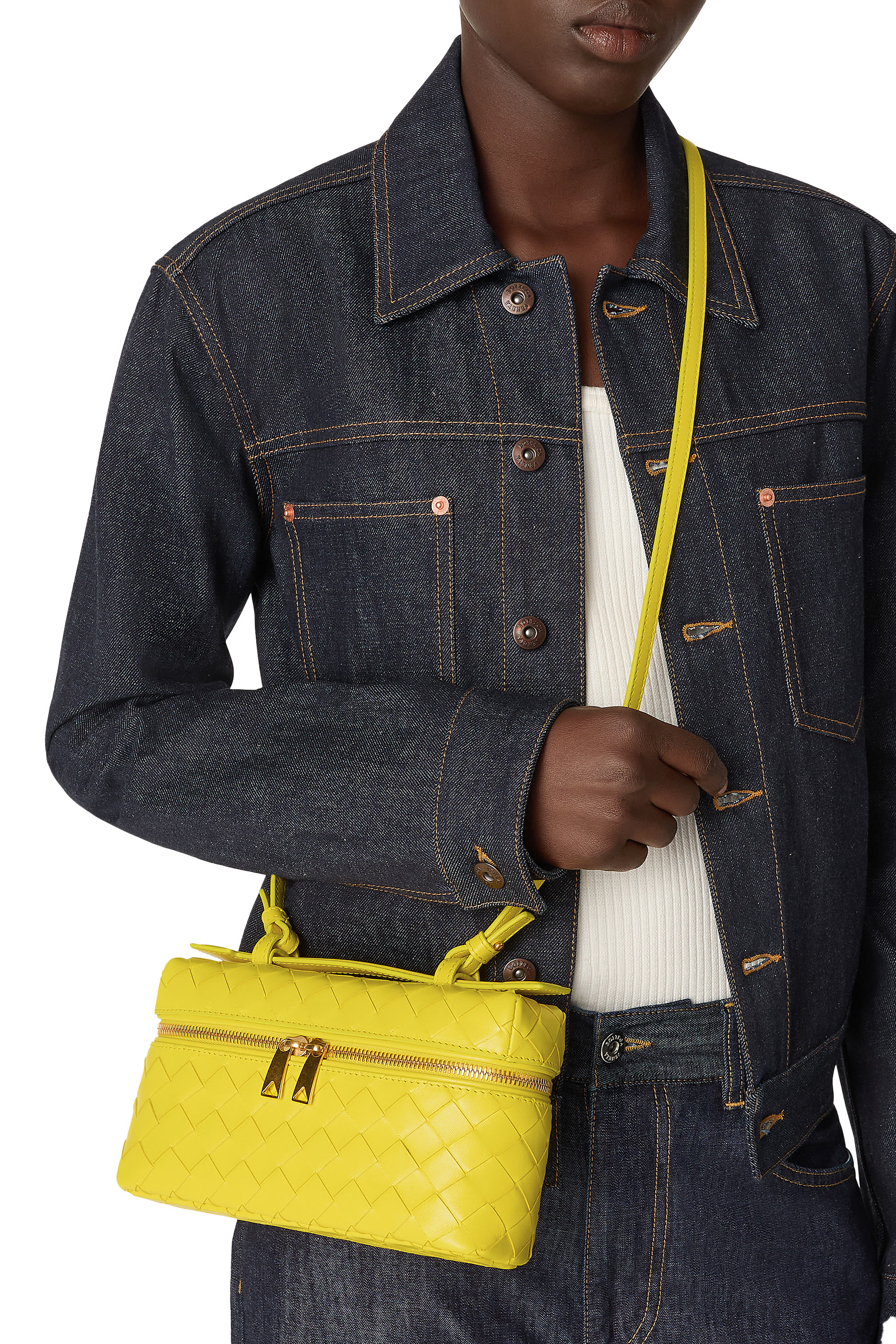 حقيبة بانج بانج