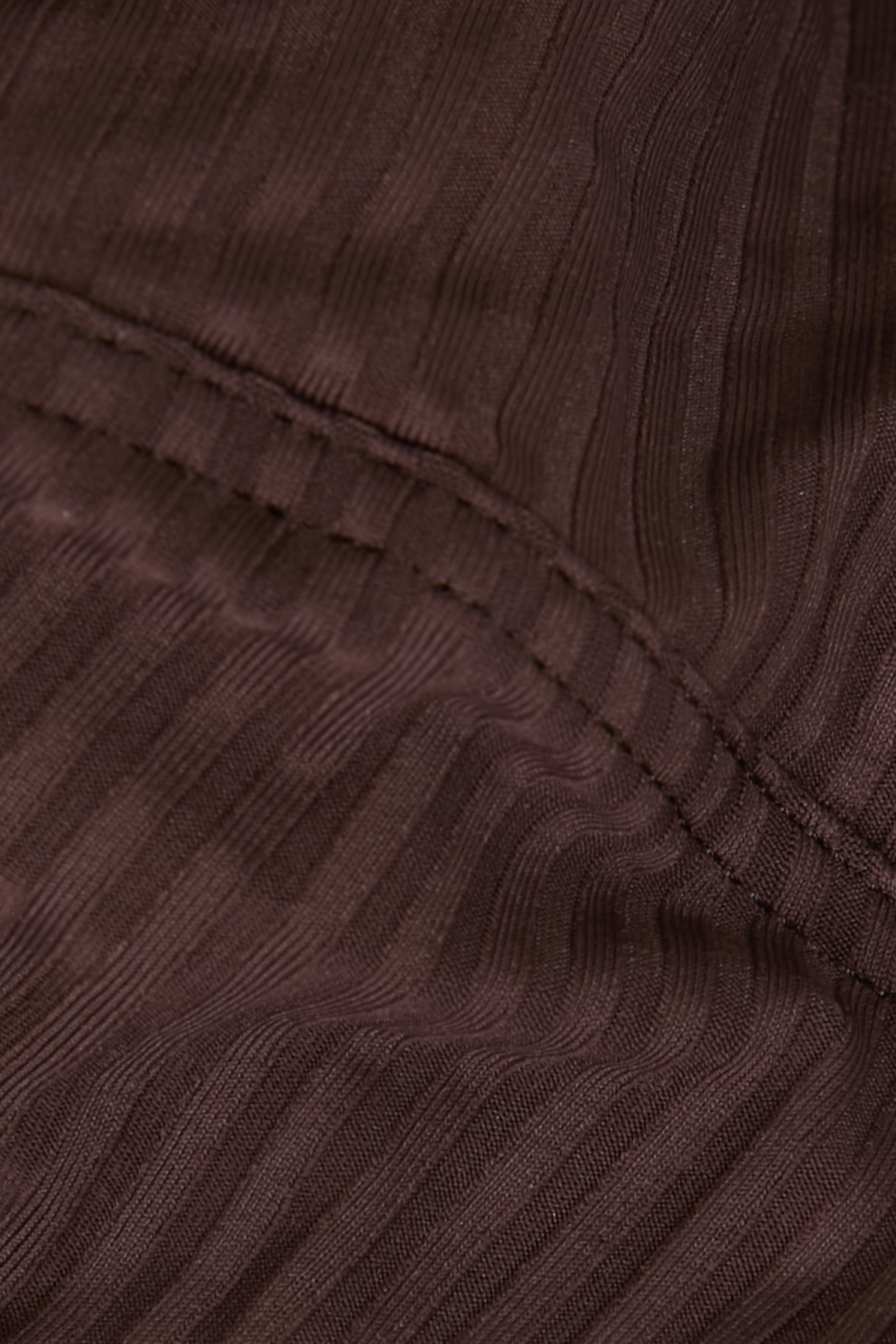 قطعة بيكيني علوية نوتو بتصميم مضلع