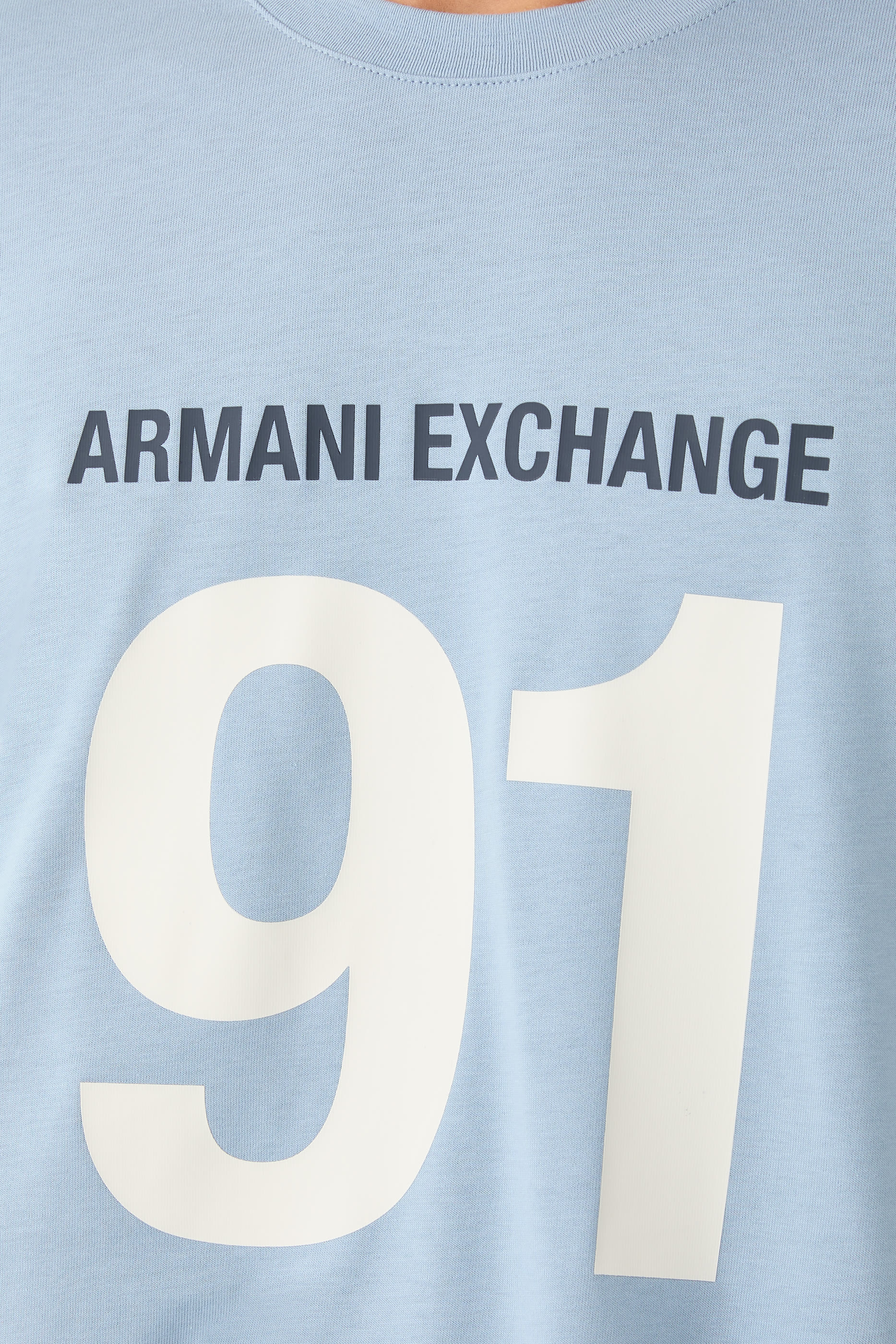 تيشيرت مارينا 91 بأكمام قصيرة وشعار الماركة