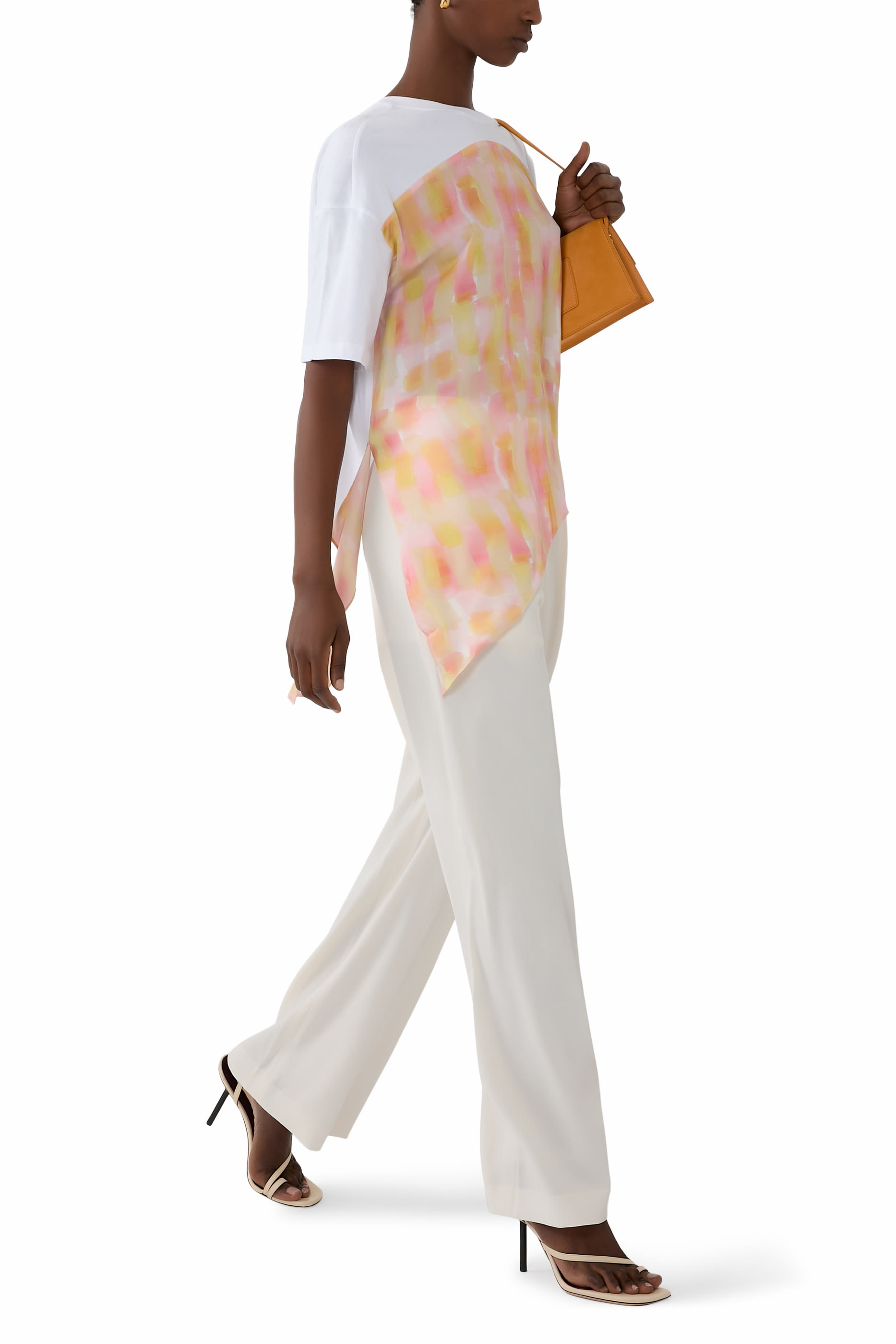 بلوزة بنقشة جيرسيه