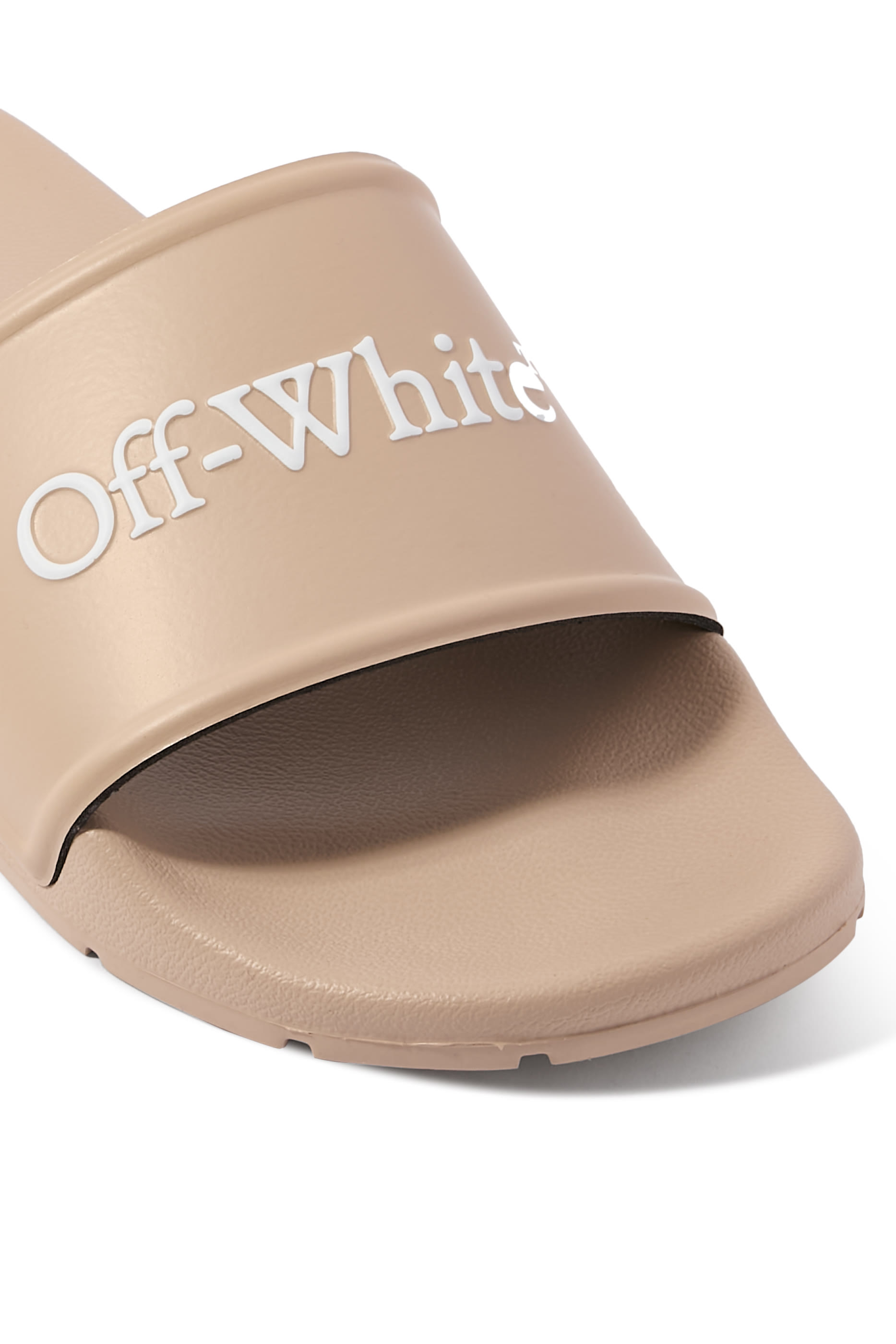 حذاء خفيف بشعار الماركة