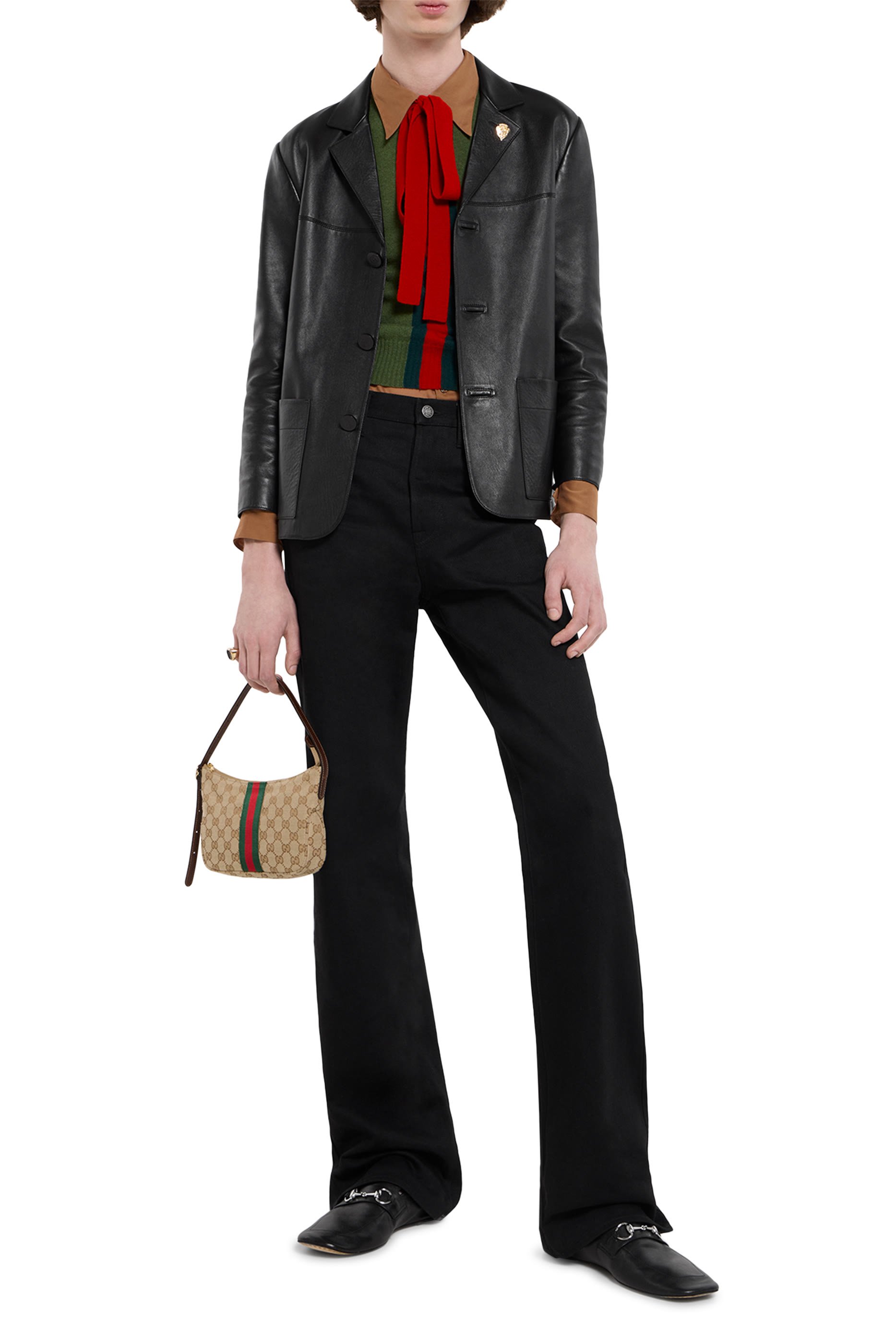 حذاء سهل الارتداء بحلية لجام الحصان