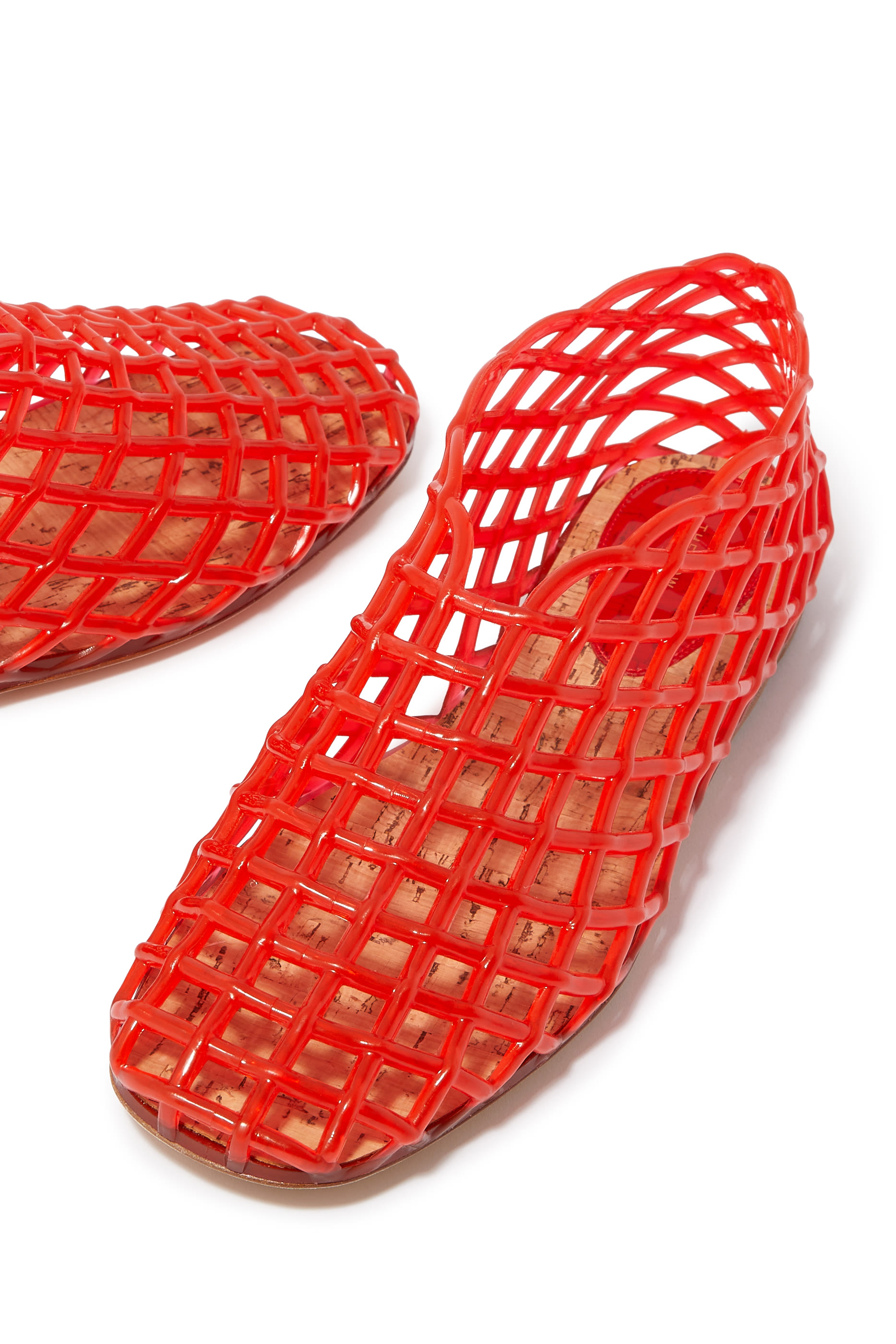 حذاء مارا بتصميم قفص وبكعب مسطح فينيل