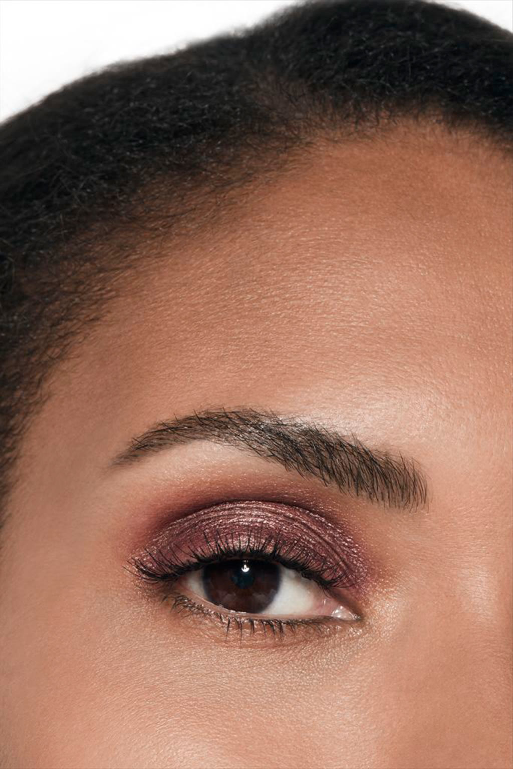 مستحضر سائل لتظيل الجفون طويل الثبات OMBRE PREMI&Egrave;RE LAQUE