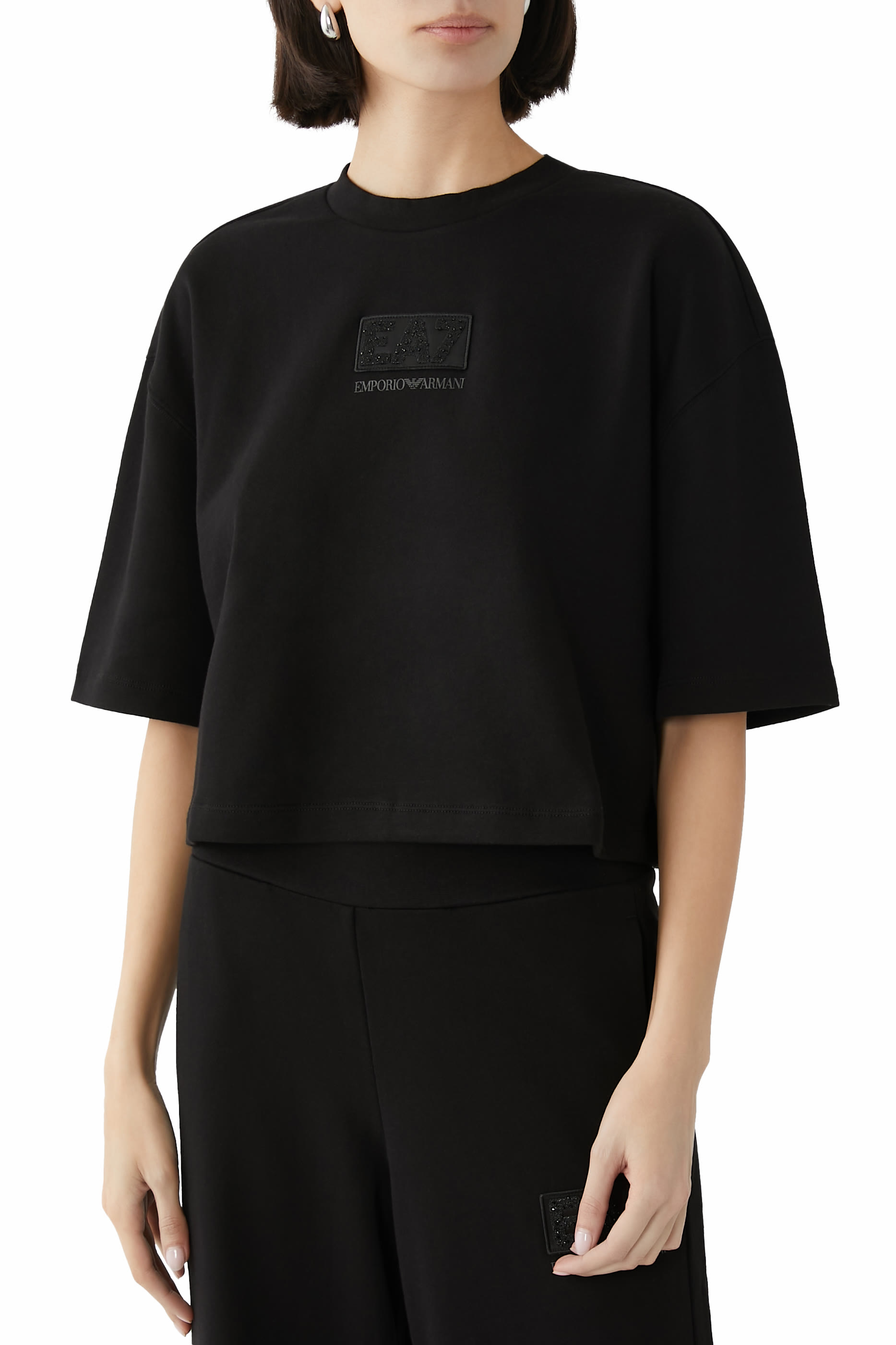 تيشيرت قصير  بشعار الماركة