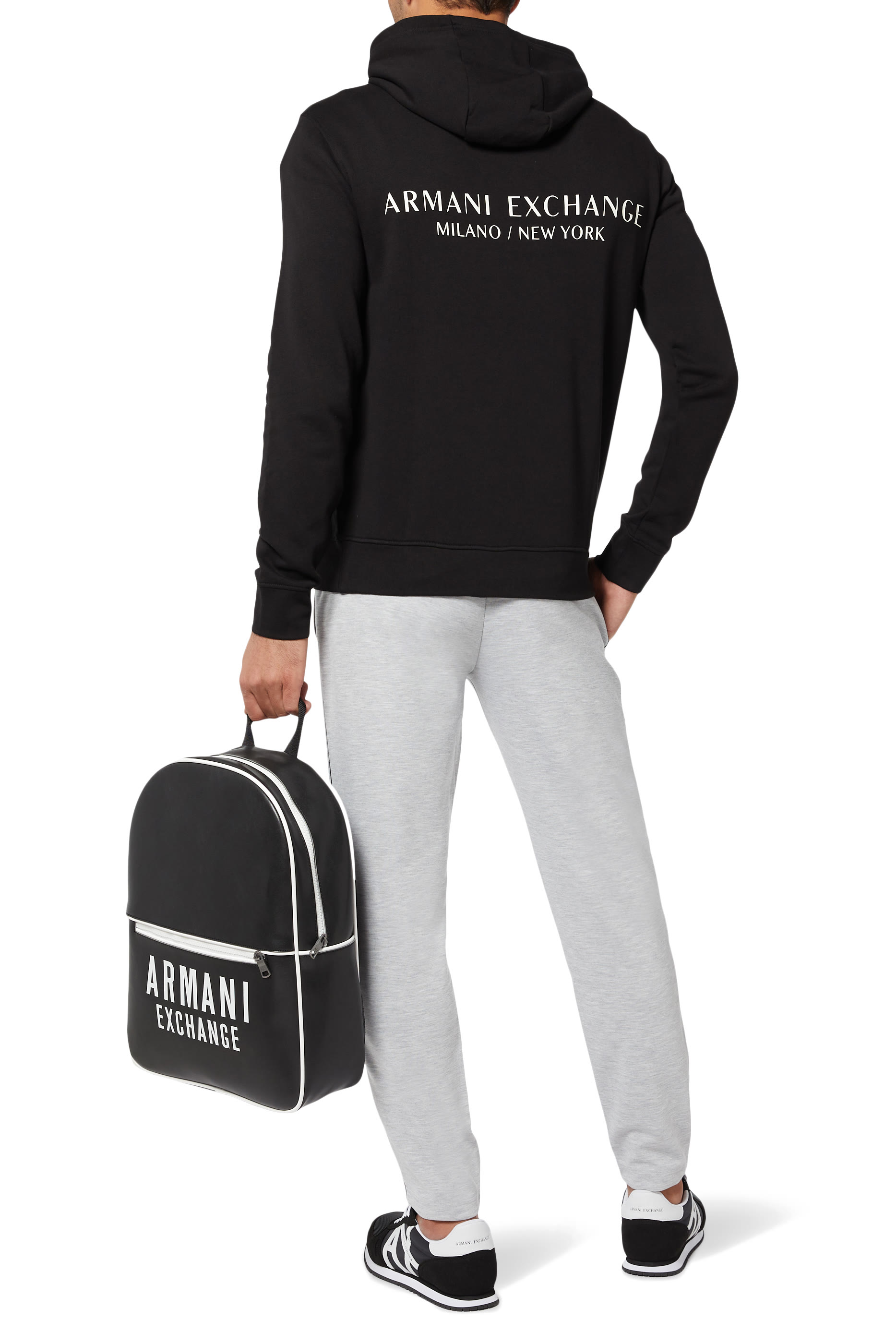 سويت شيرت بغطاء رأس وطبعة شعار الماركة