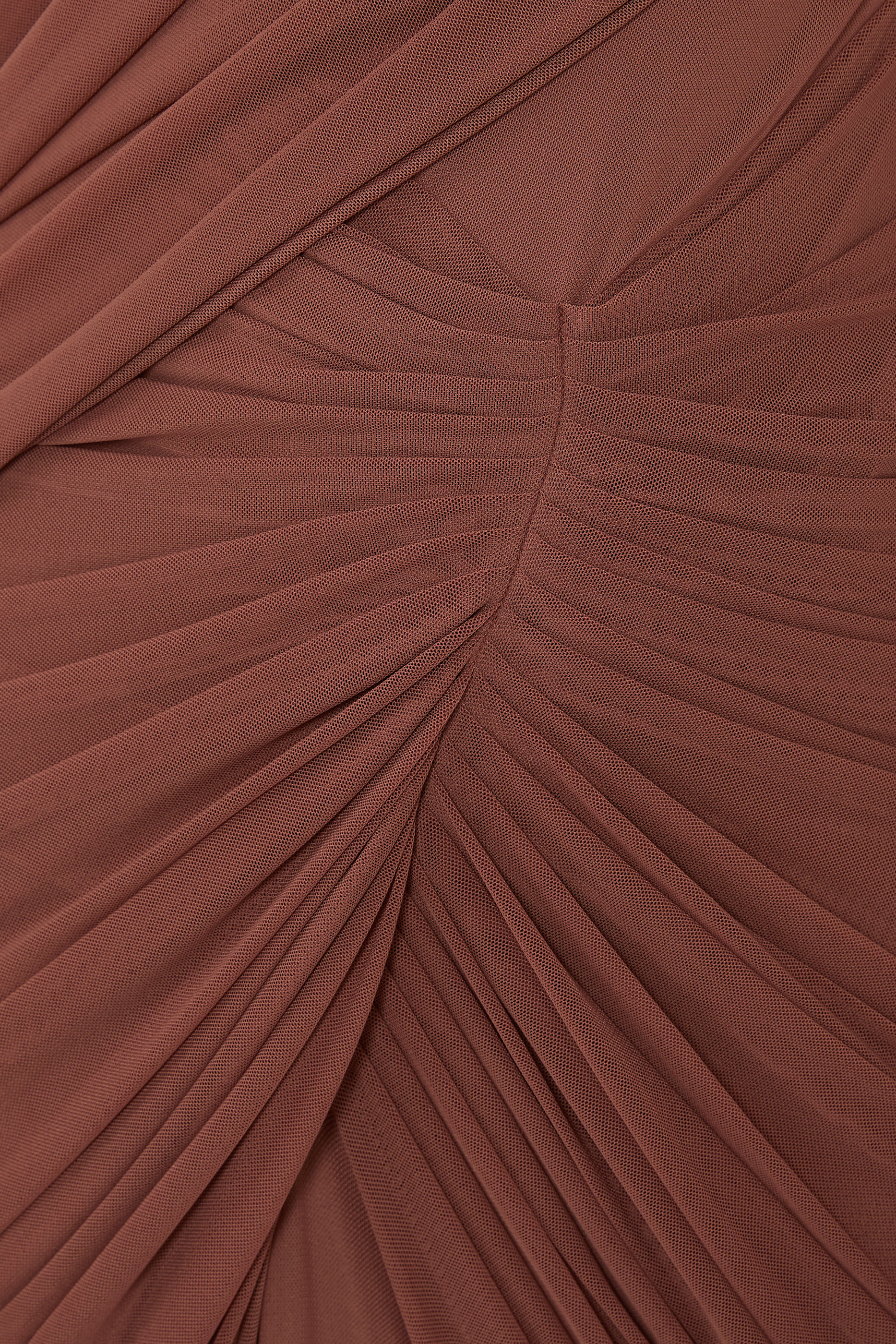 فستان سهرة بيث درابيه