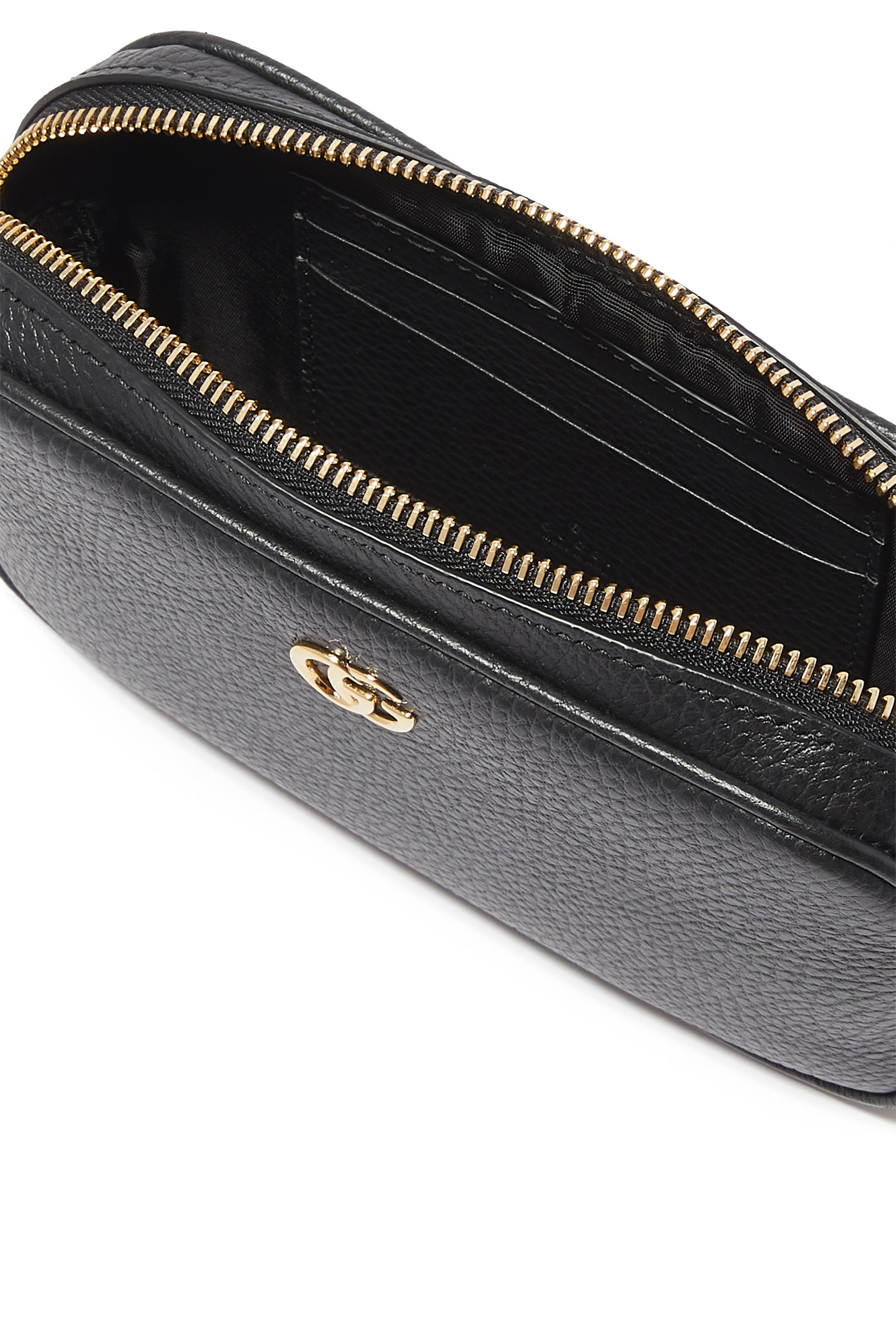 حقيبة صغيرة بحرفي شعار الماركة