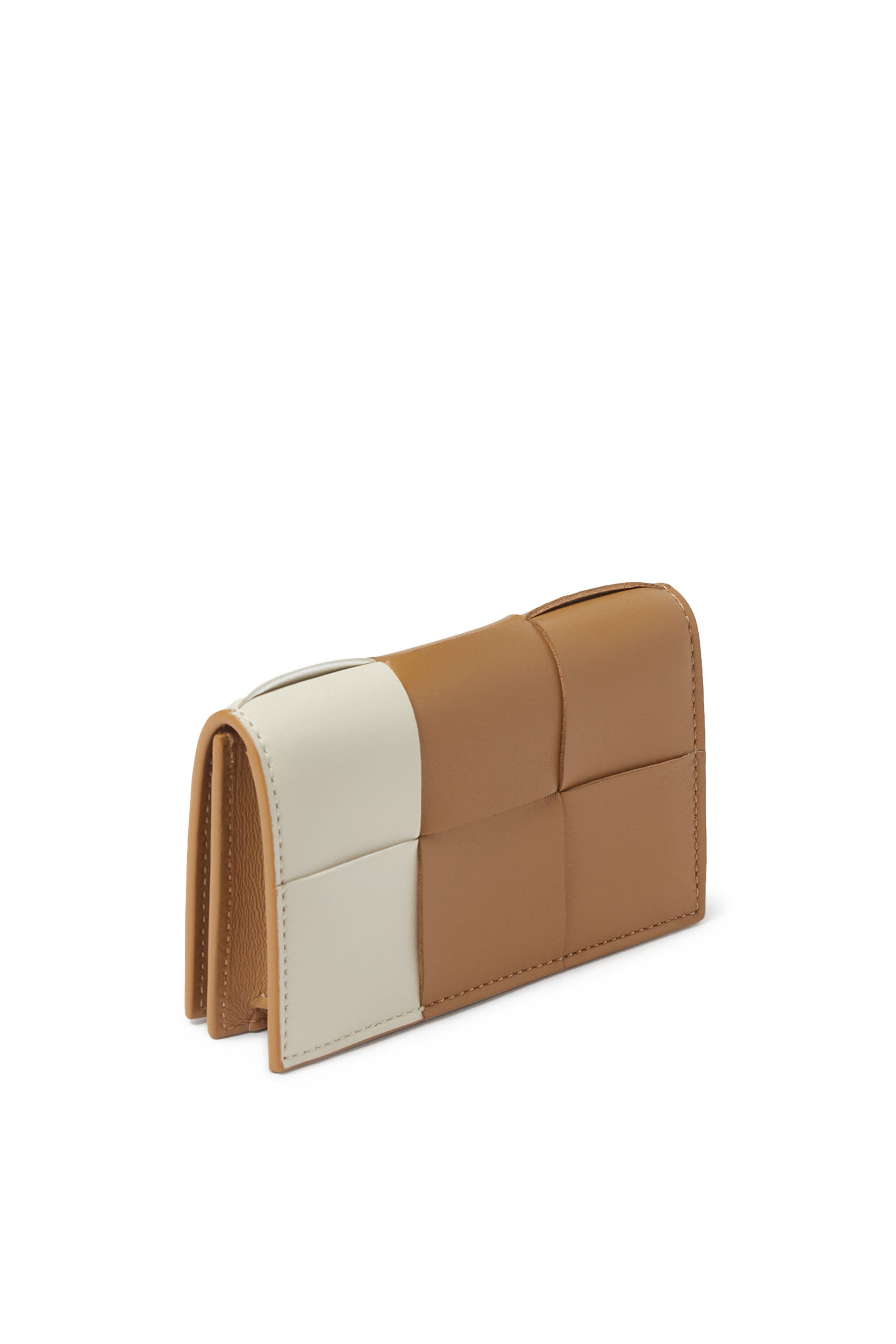 حافظة بطاقات كاسيت