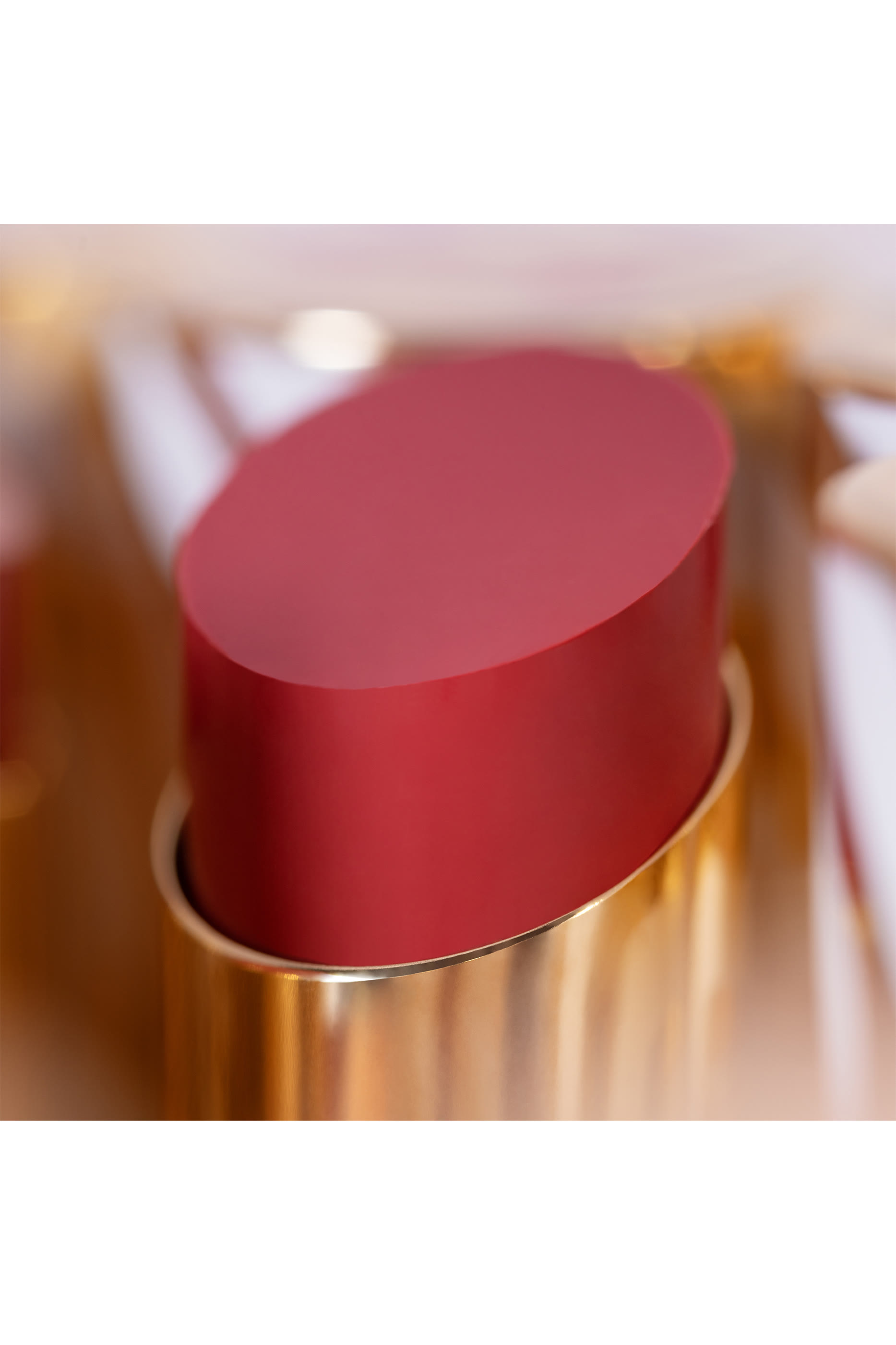 أحمر الشفاه فيتو روج شاين