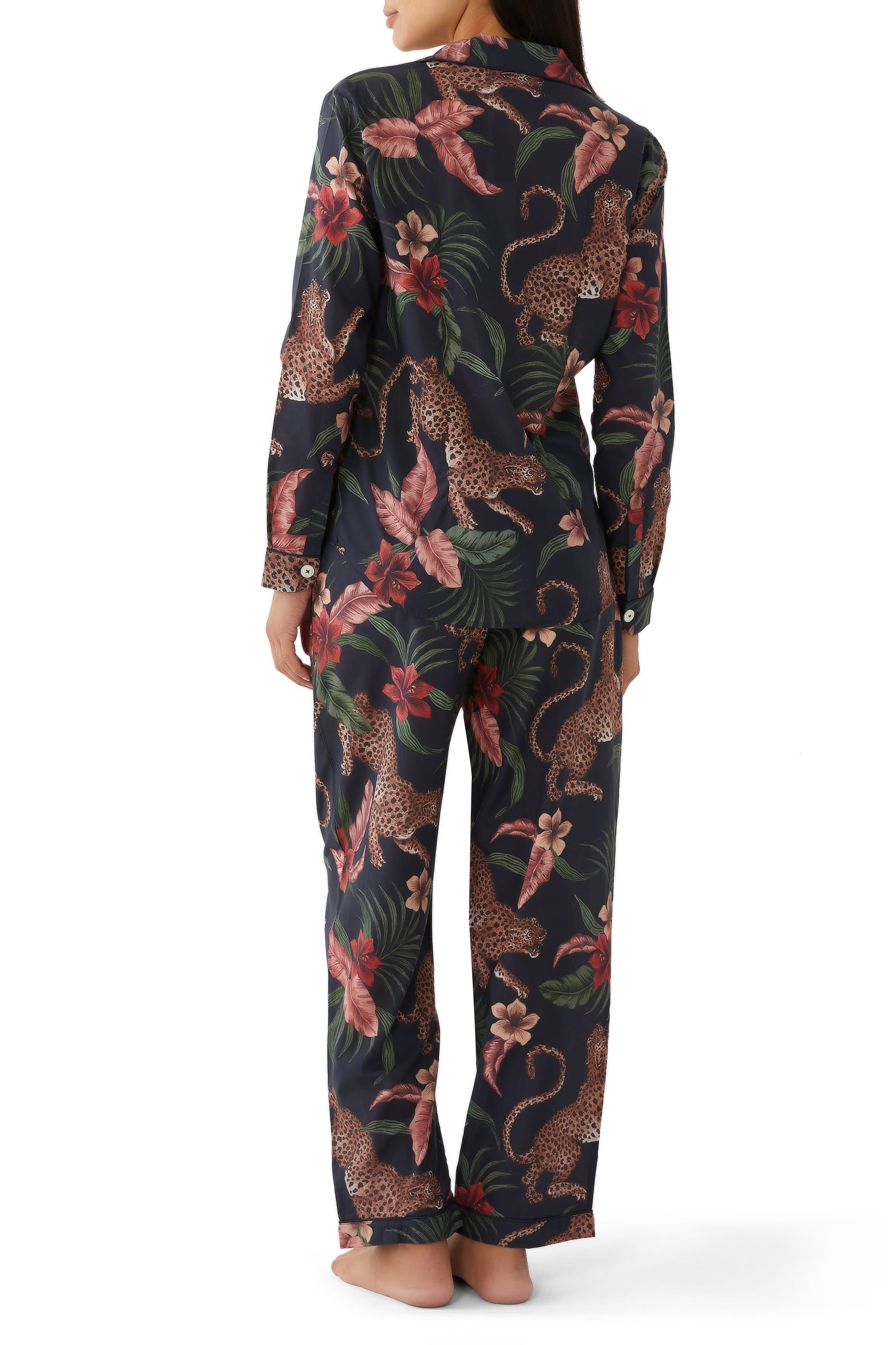 طقم بيجاما سوليا طويل بنقشة فهد