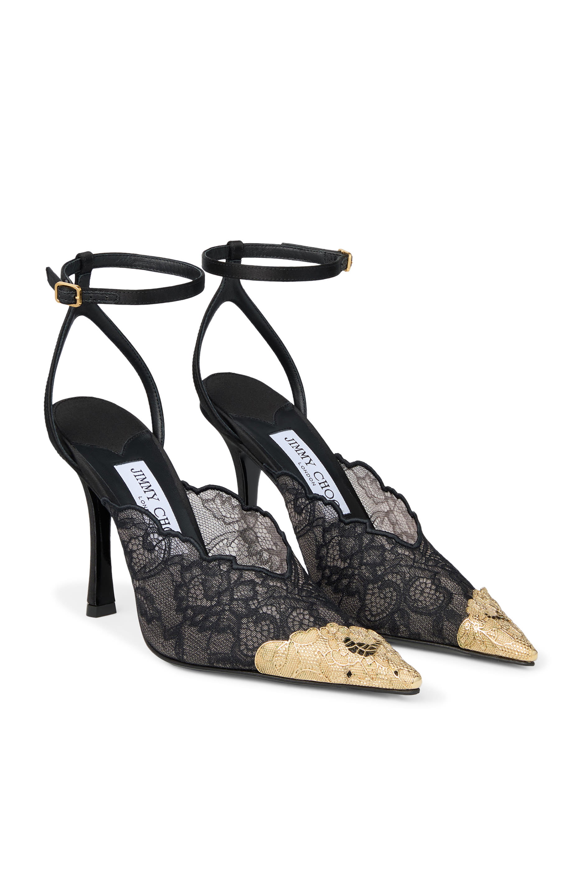 حذاء كلاسيكي فايز 100