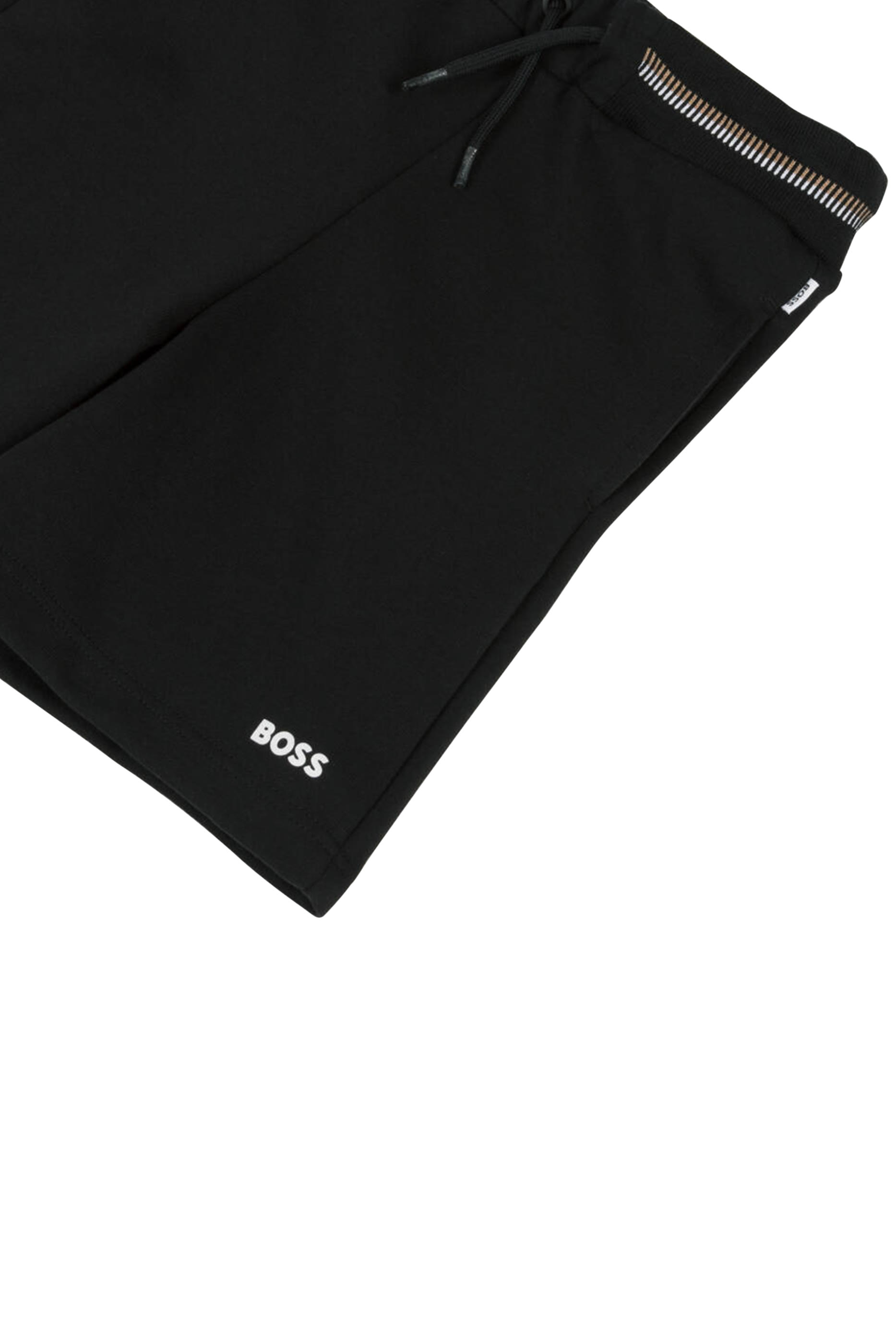 شورت بيرمودا بشعار الماركة للأطفال