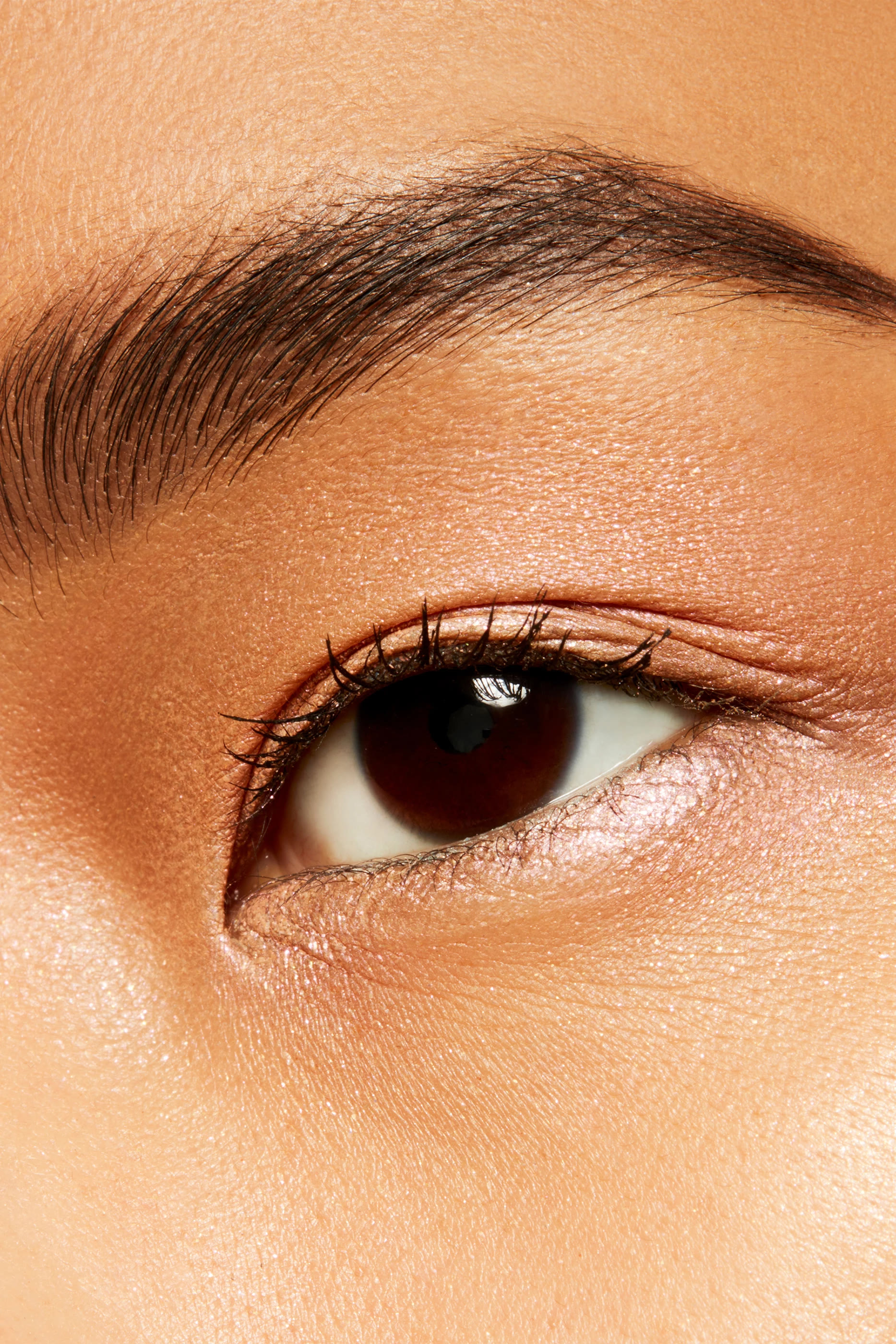 ظل عيون فردي بحجم صغير