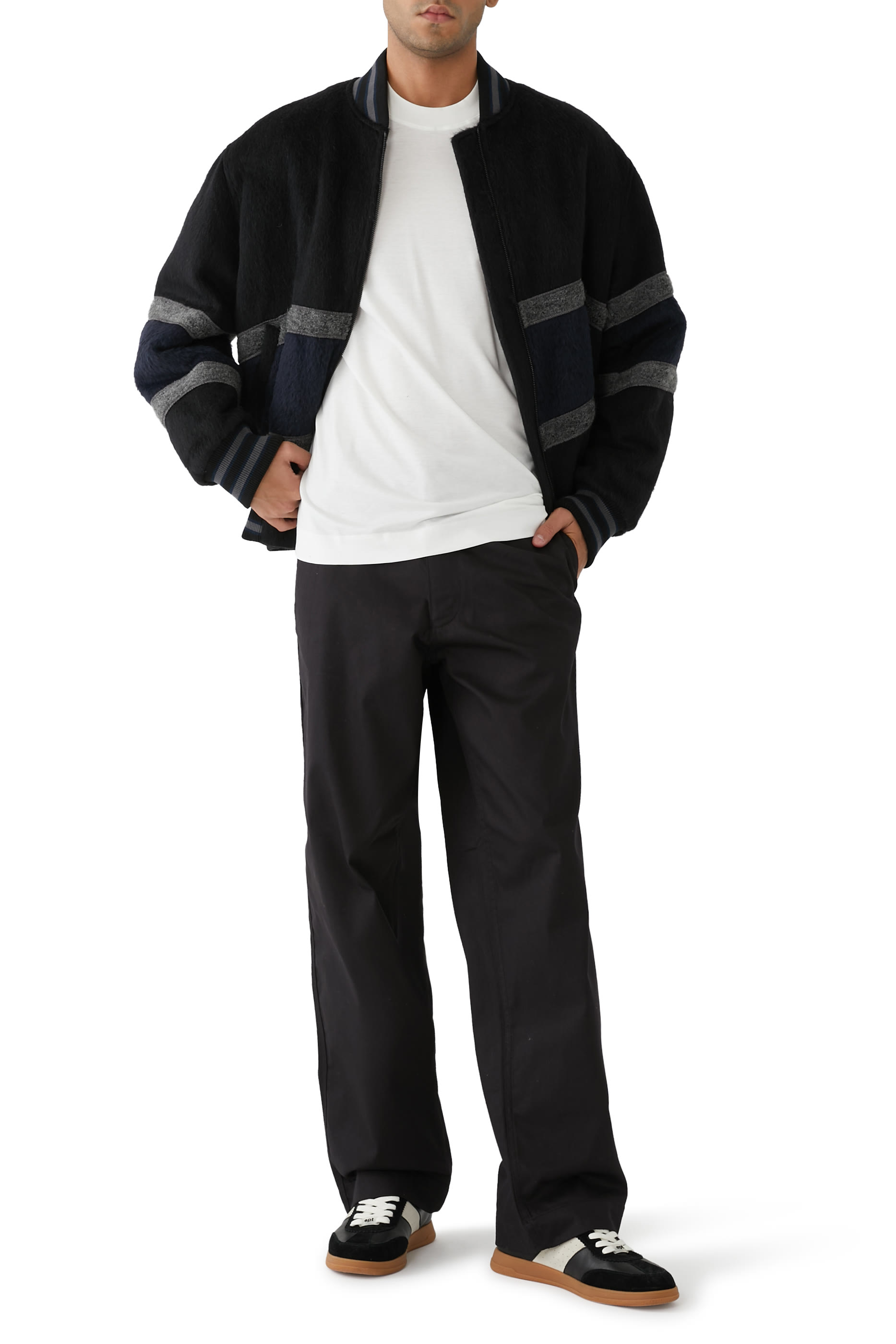 تيشيرت بشعار الماركة اللامع جيرسيه