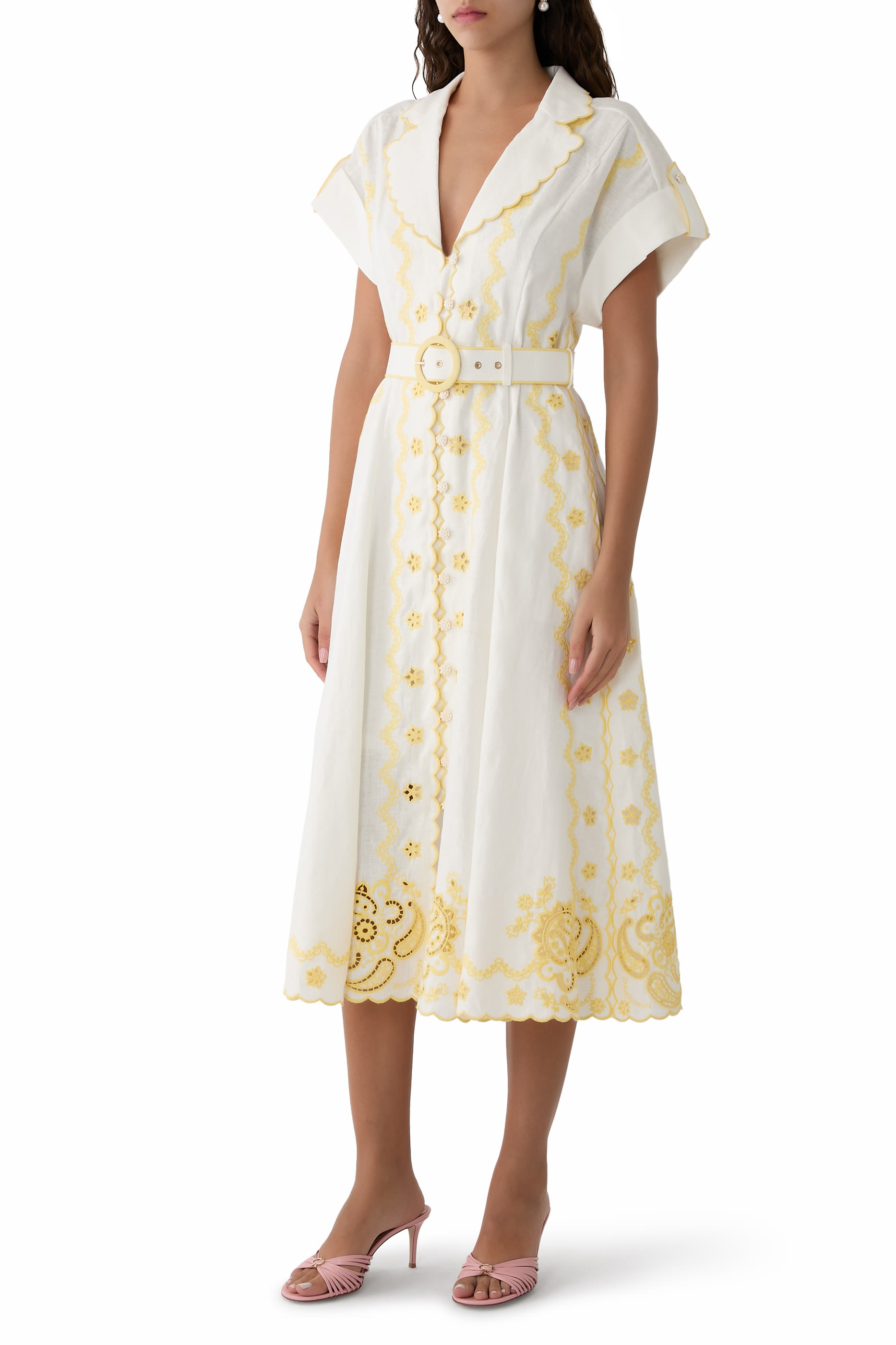 فستان لاكي مطرز متوسط الطول