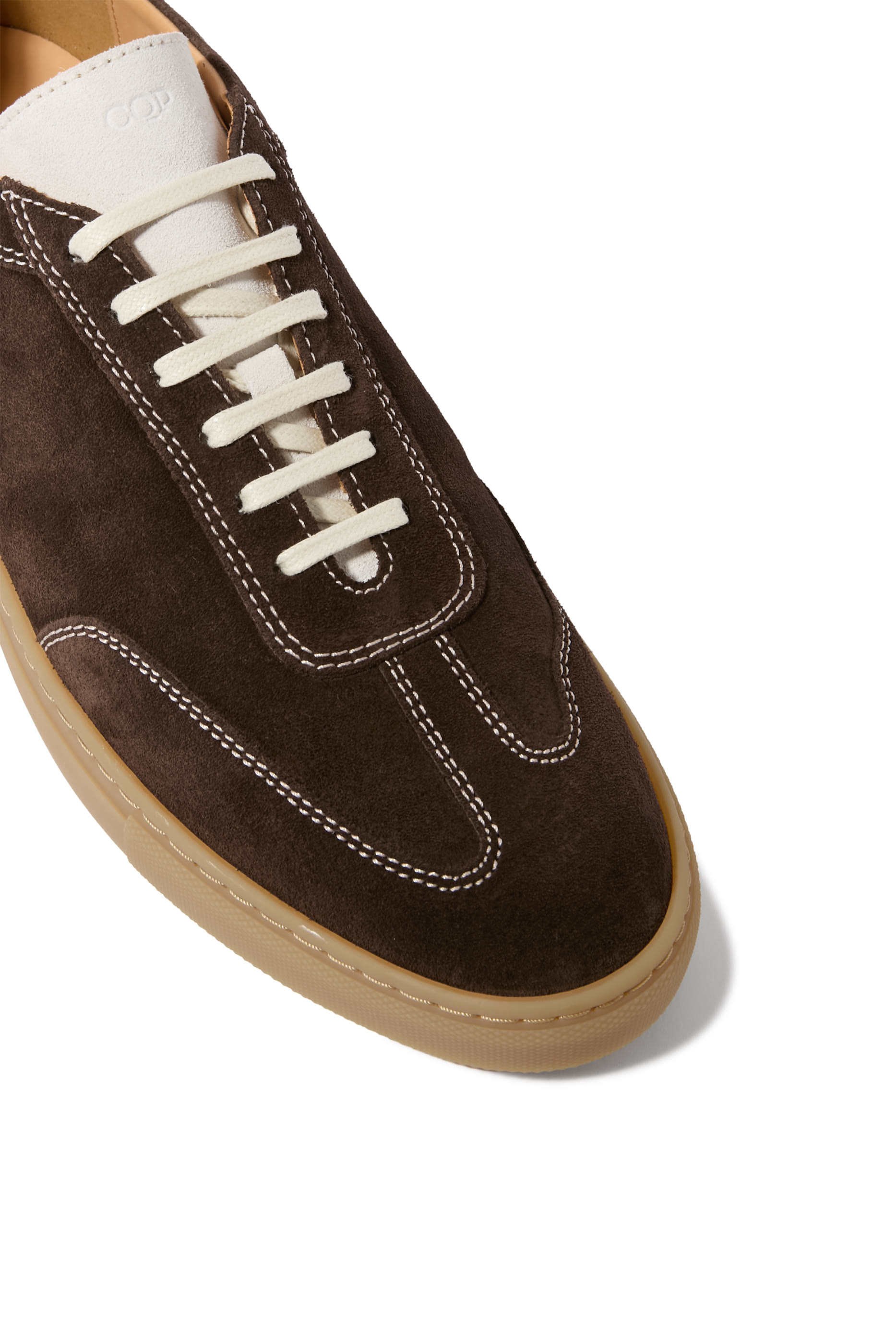 سنيكرز أوتيوم