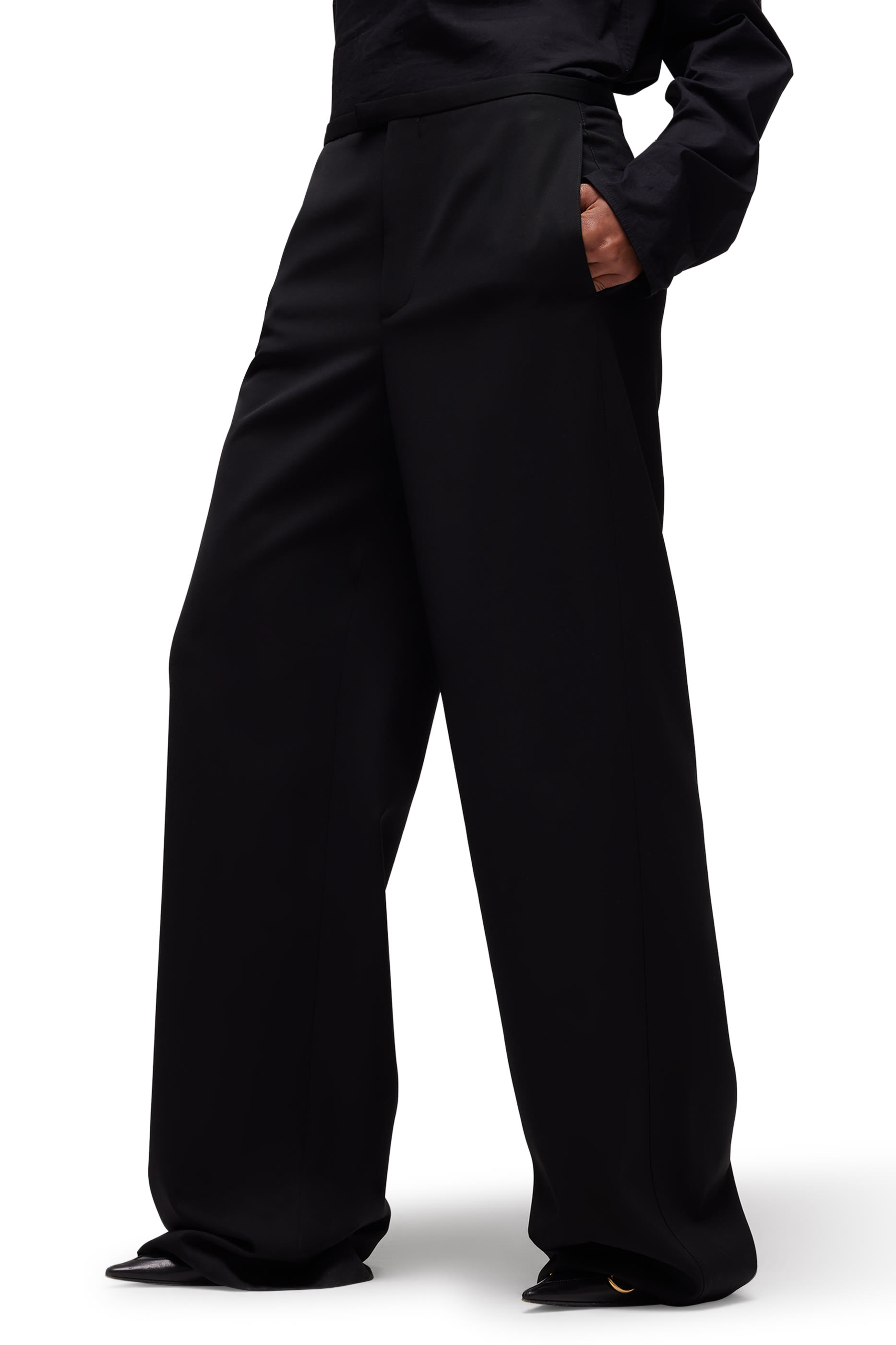 بنطال صوف خفيف