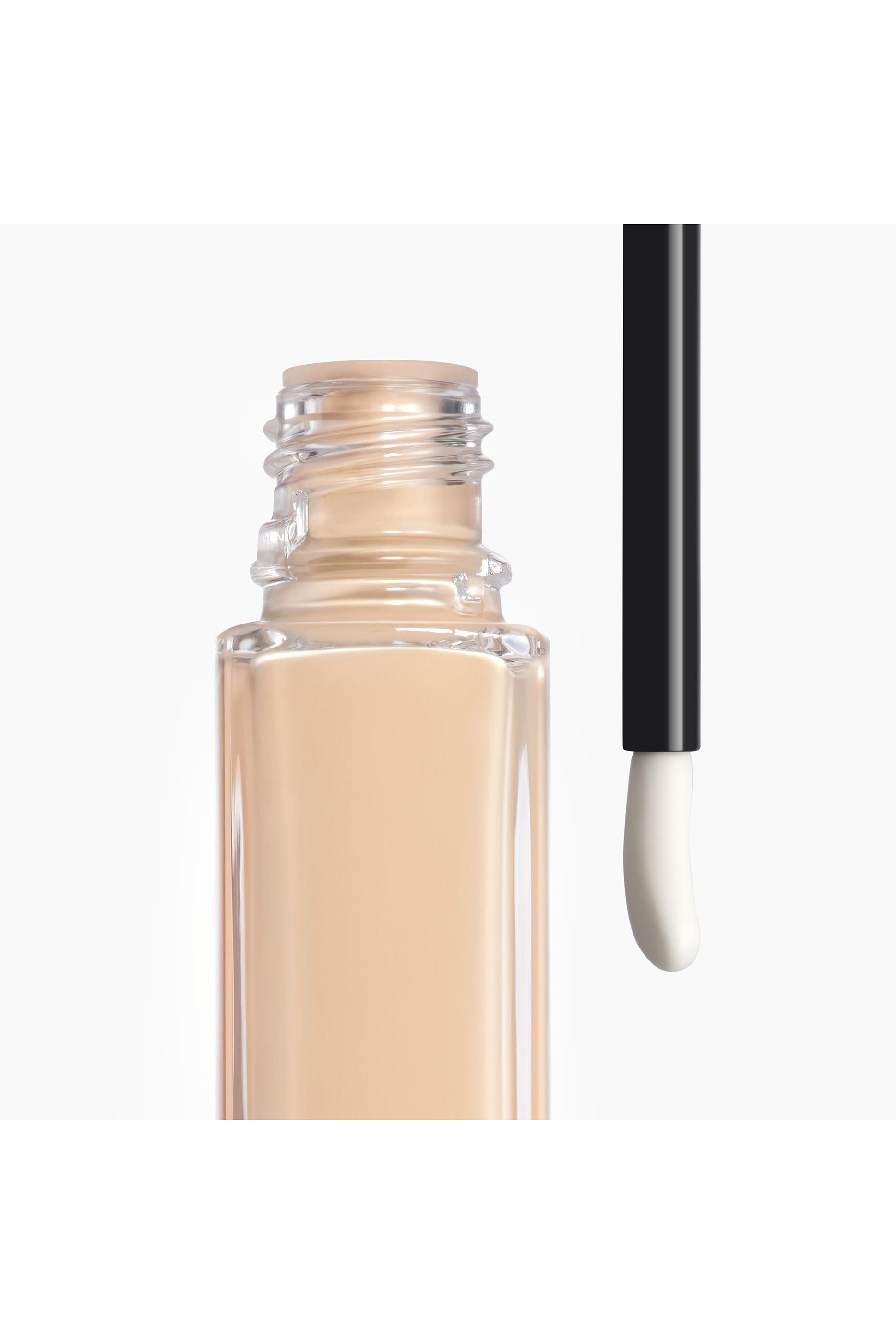 خافي عيوب البشرة Les Beiges Serum لنضارة طبيعية صحية