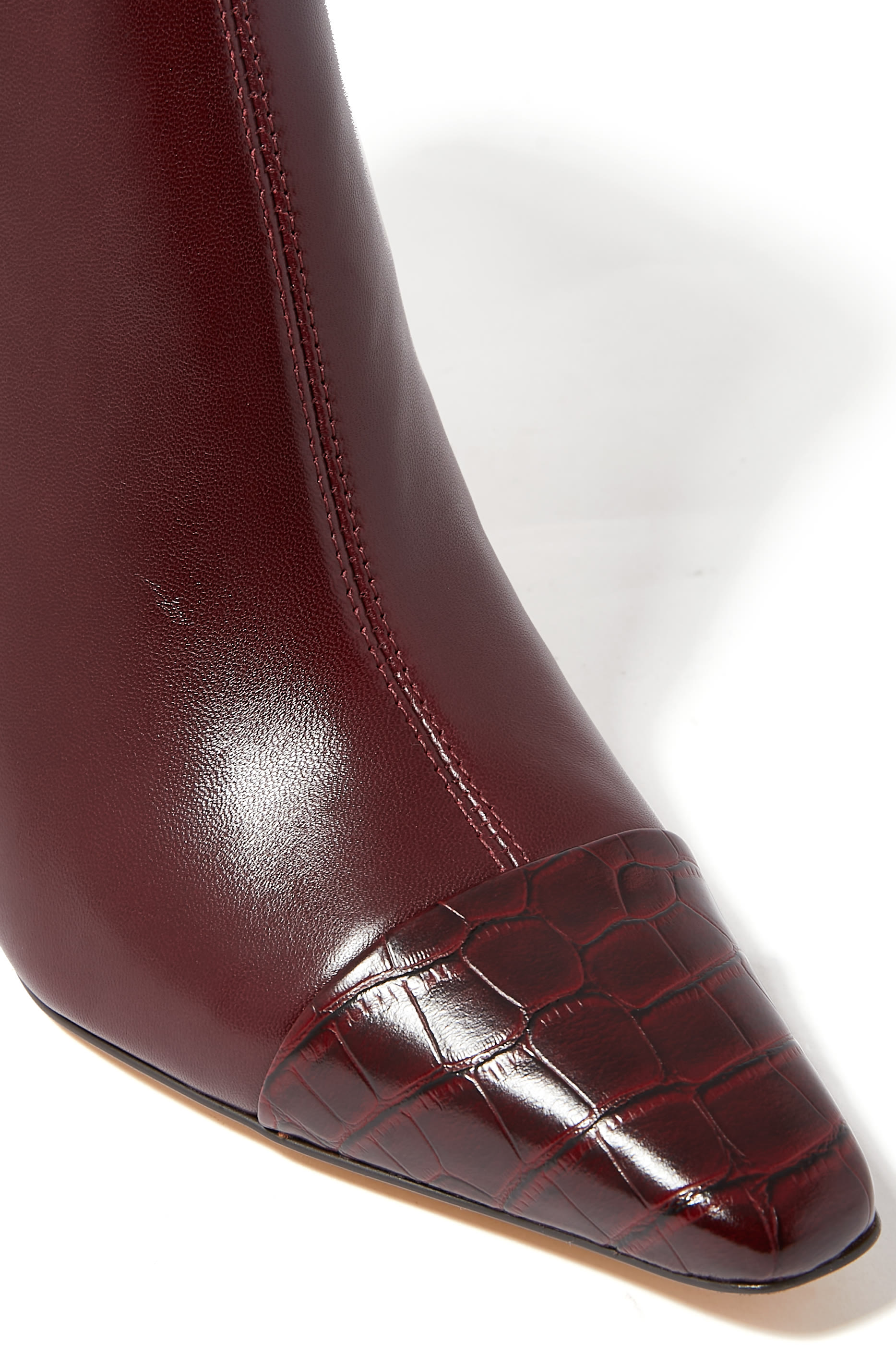 حذاء بوت سايج  70 بمقدمة بغطاء بطول الكاحل